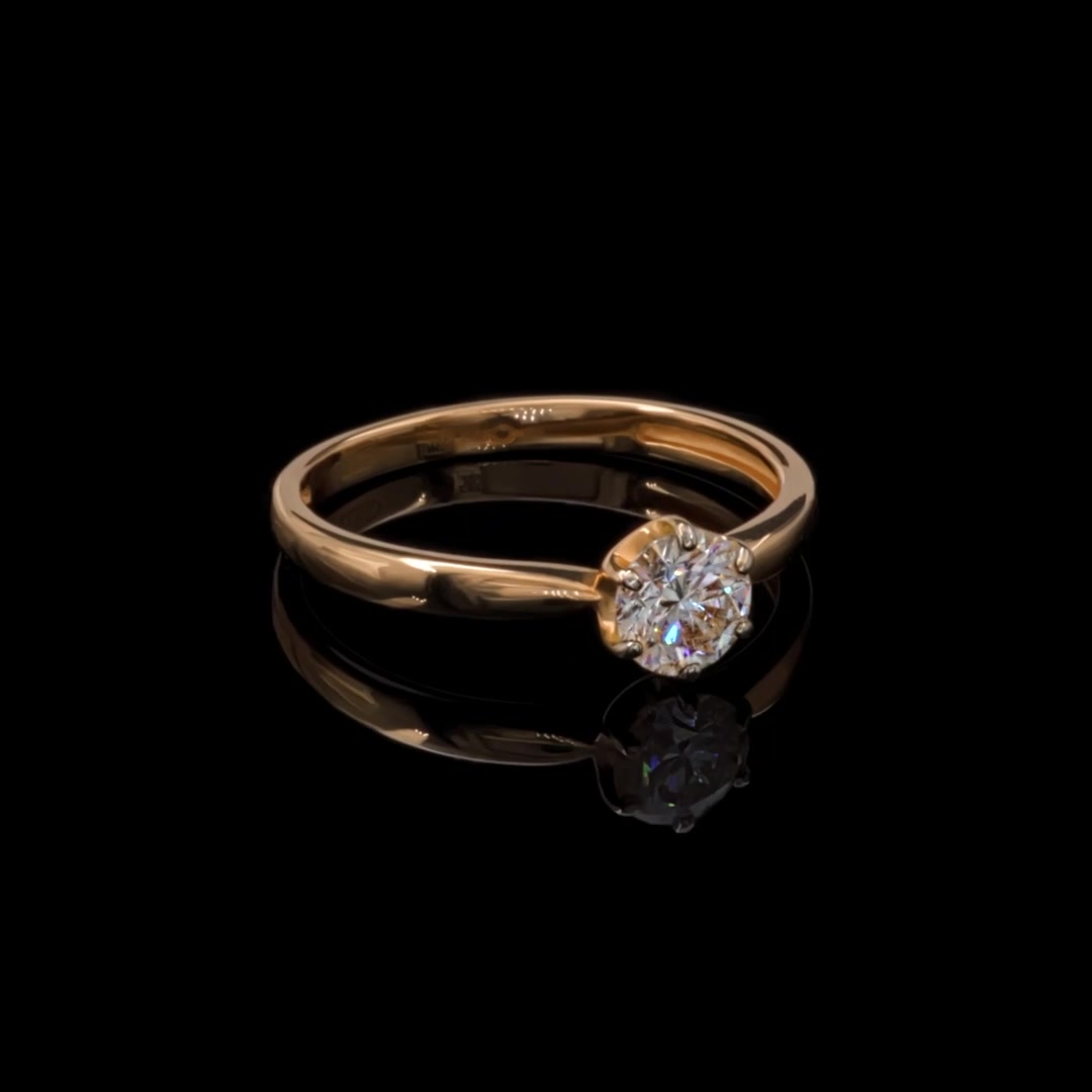 Золотое кольцо с бриллиантом выращенным