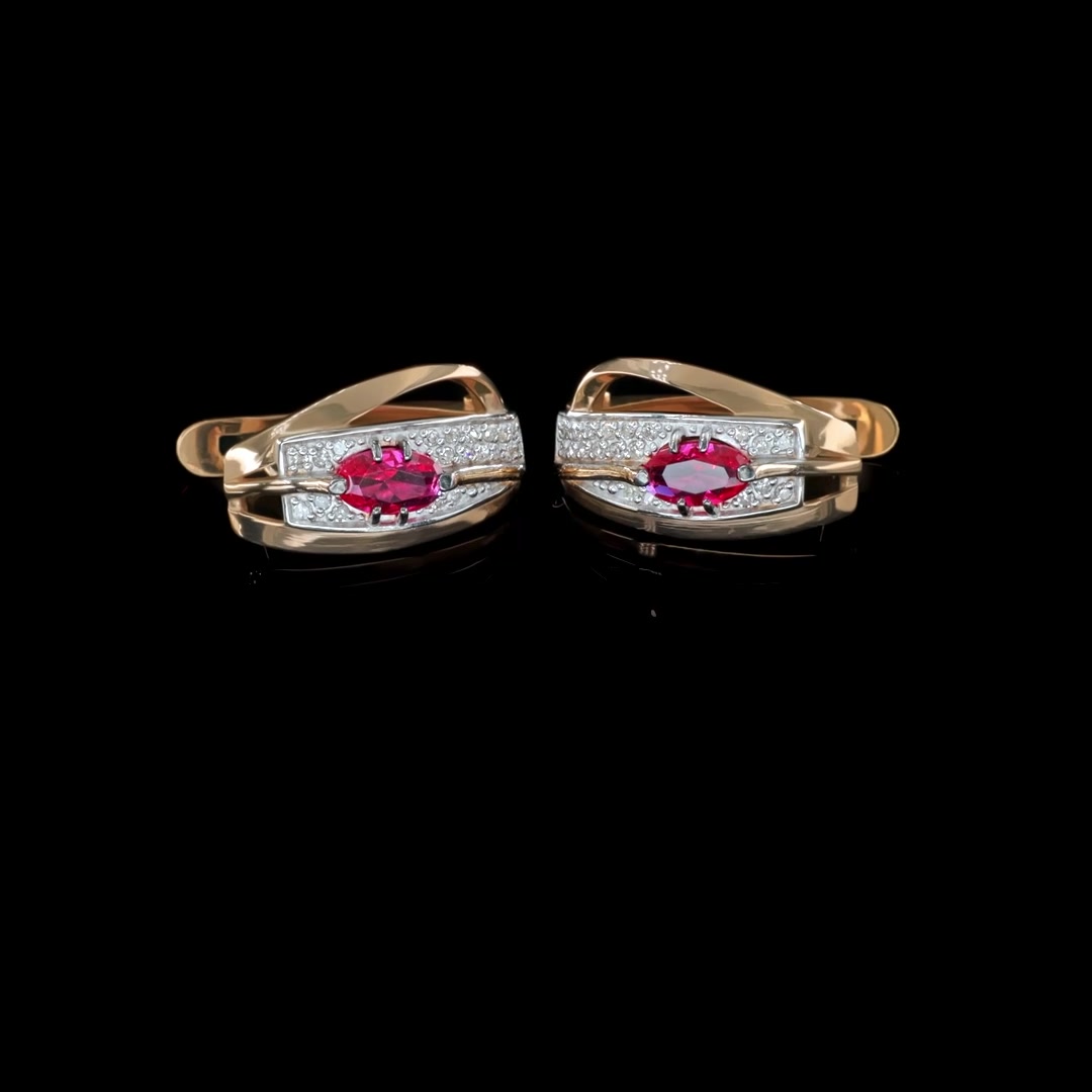 Золотые серьги с рубинами выращенными и бриллиантами