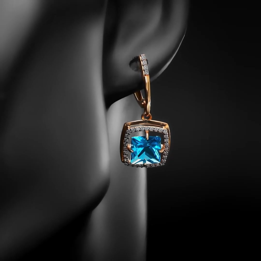 Золотые серьги с ситаллами и фианитами