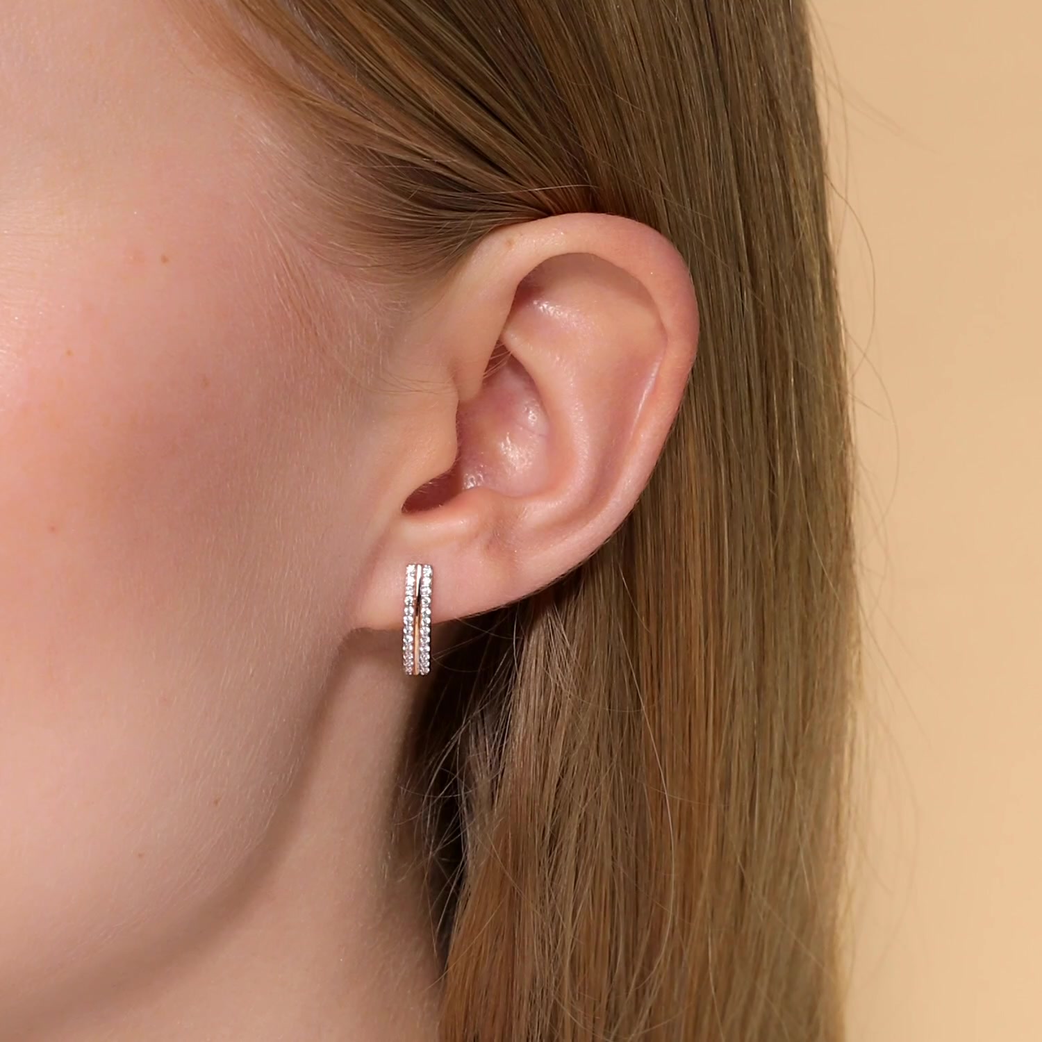 Золотые серьги с фианитами