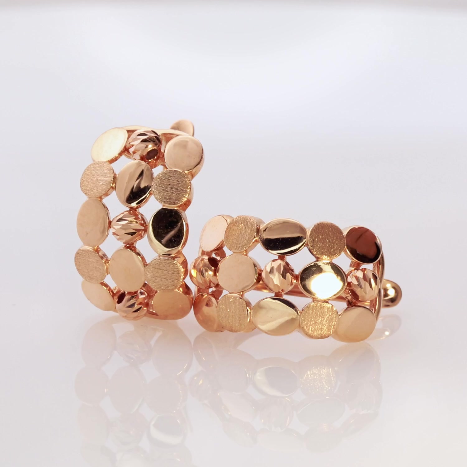 Золотые серьги