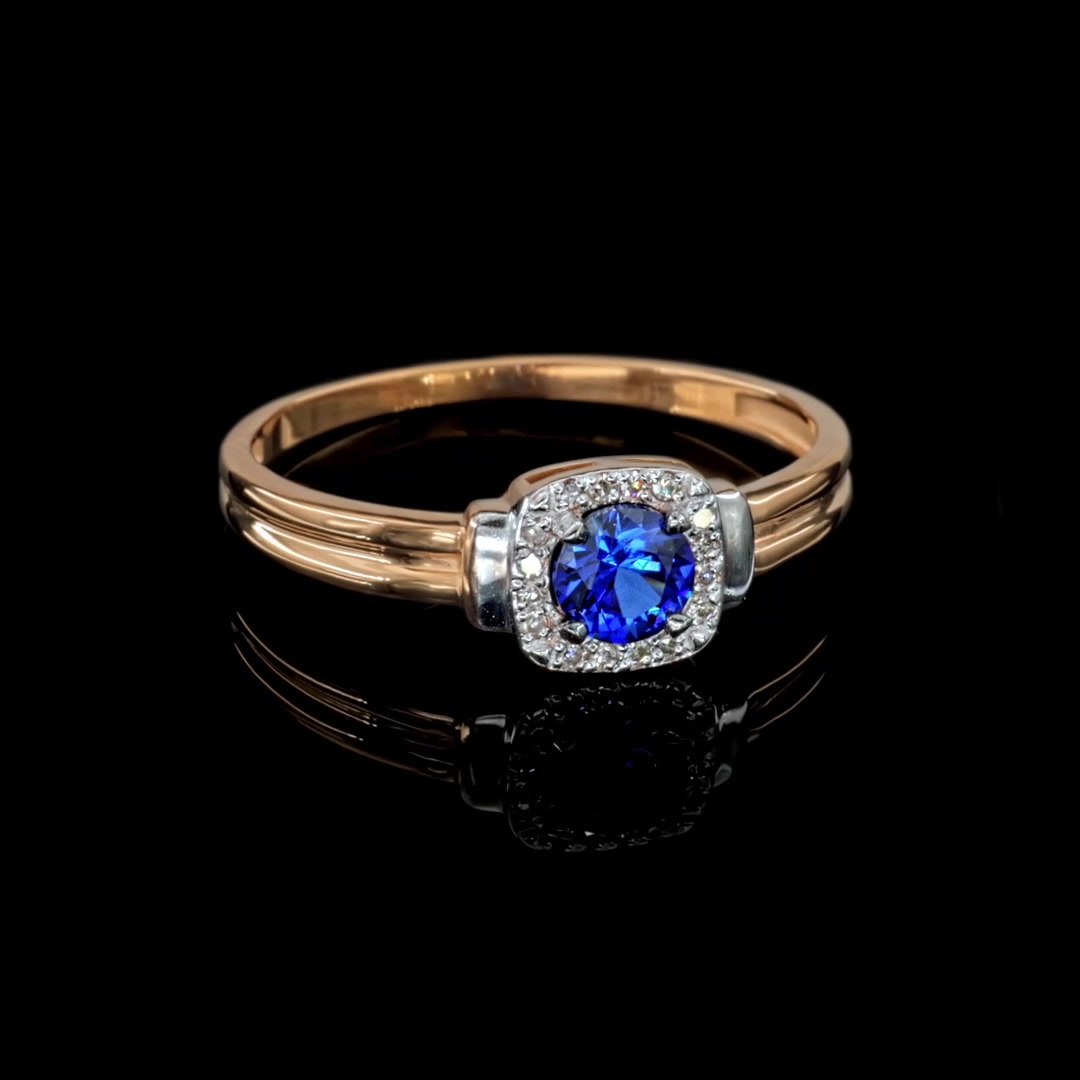 Золотое кольцо с сапфиром выращенным и бриллиантами