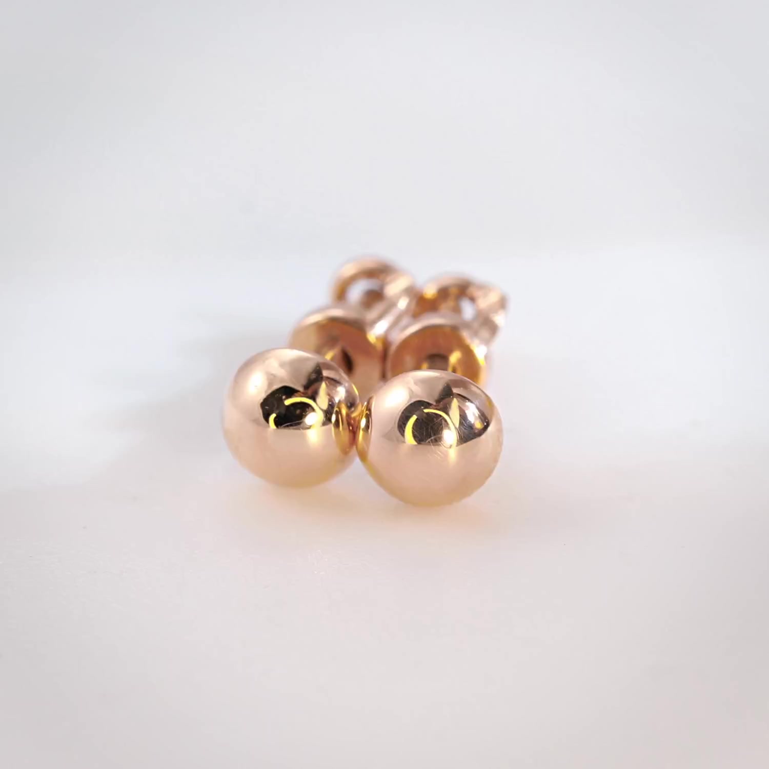 Золотые серьги