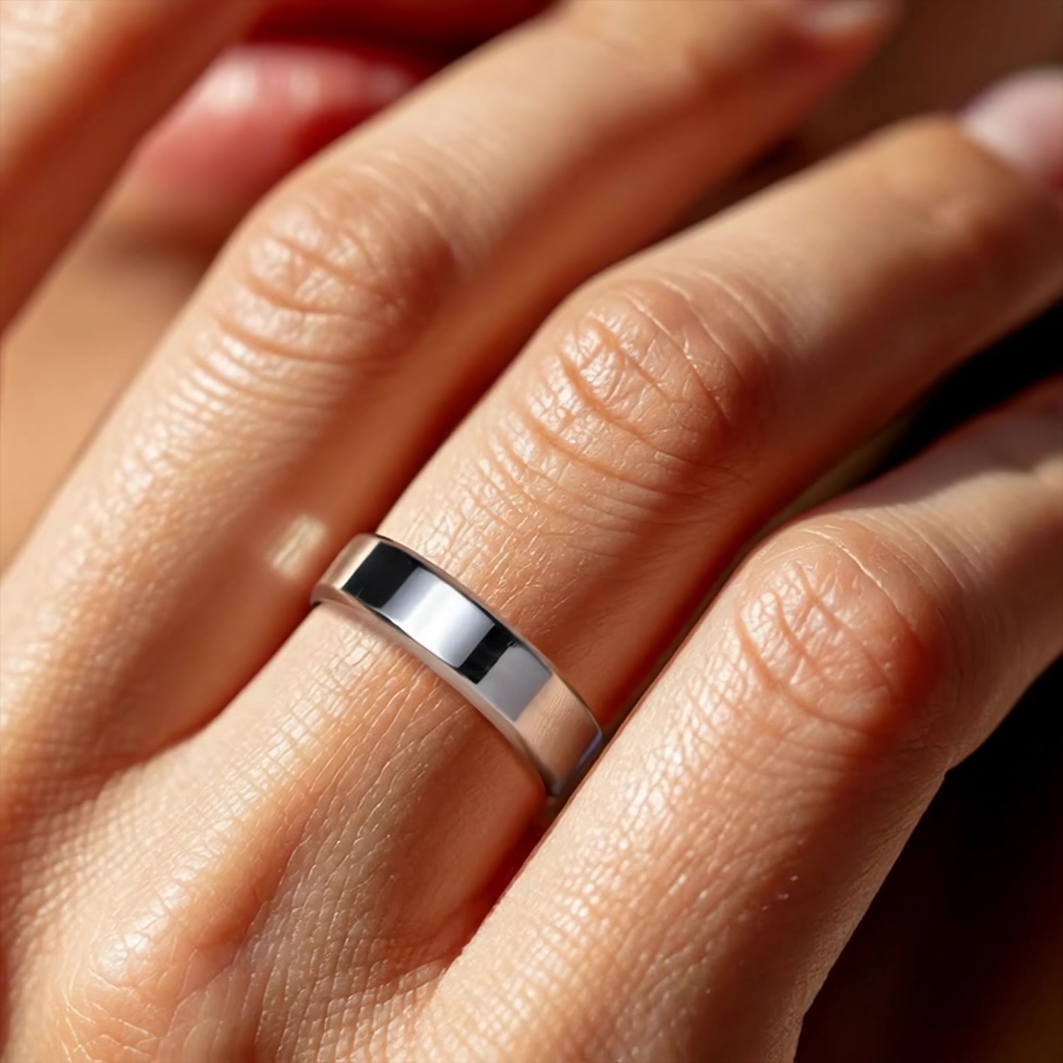 Серебряное обручальное кольцо