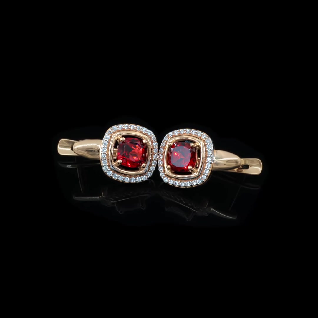 Золотые серьги с гранатом и фианитами
