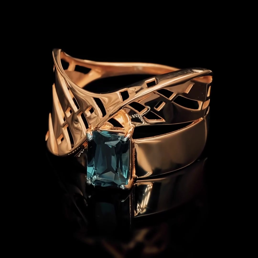 Золотое кольцо с топазом London