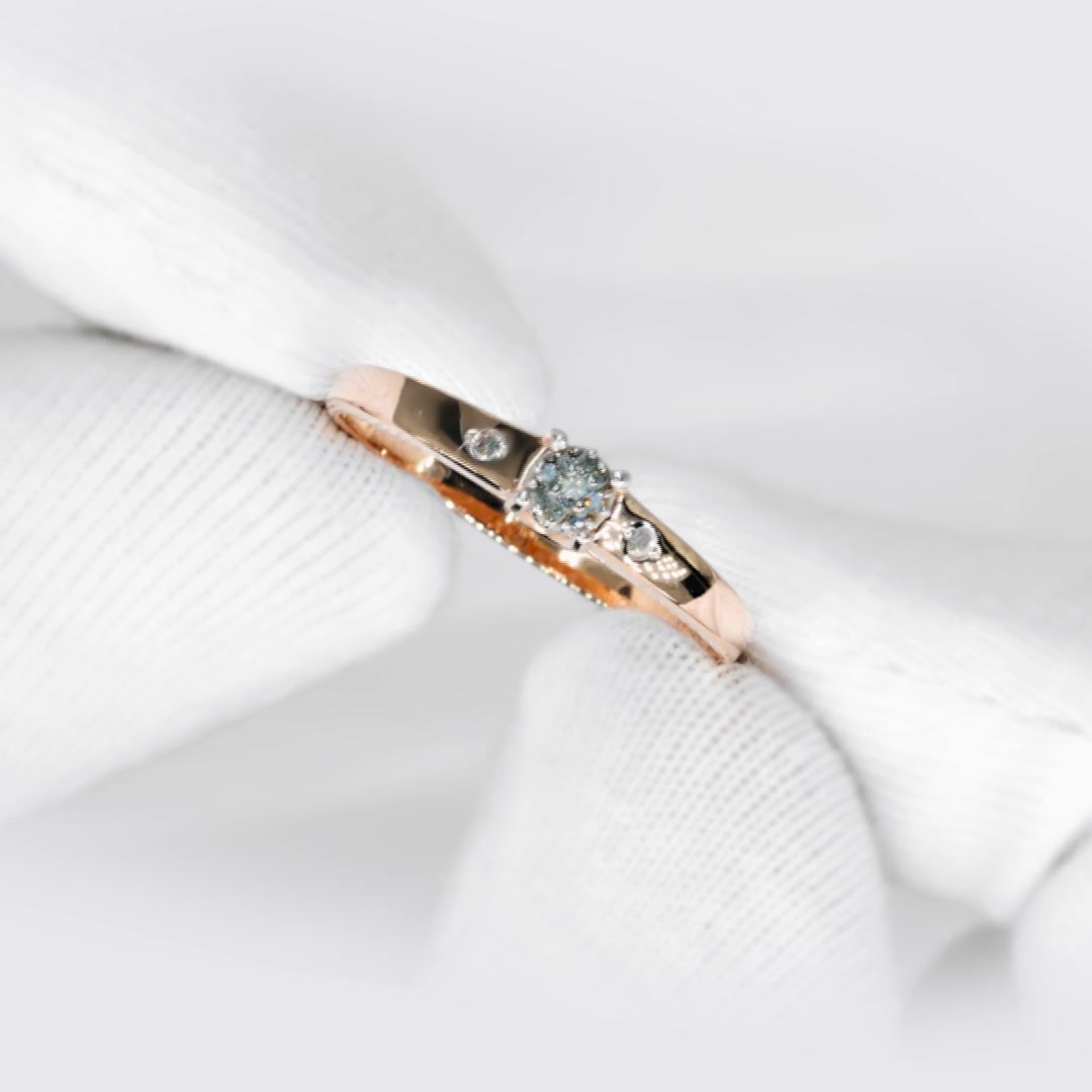 Золотое кольцо с бриллиантами