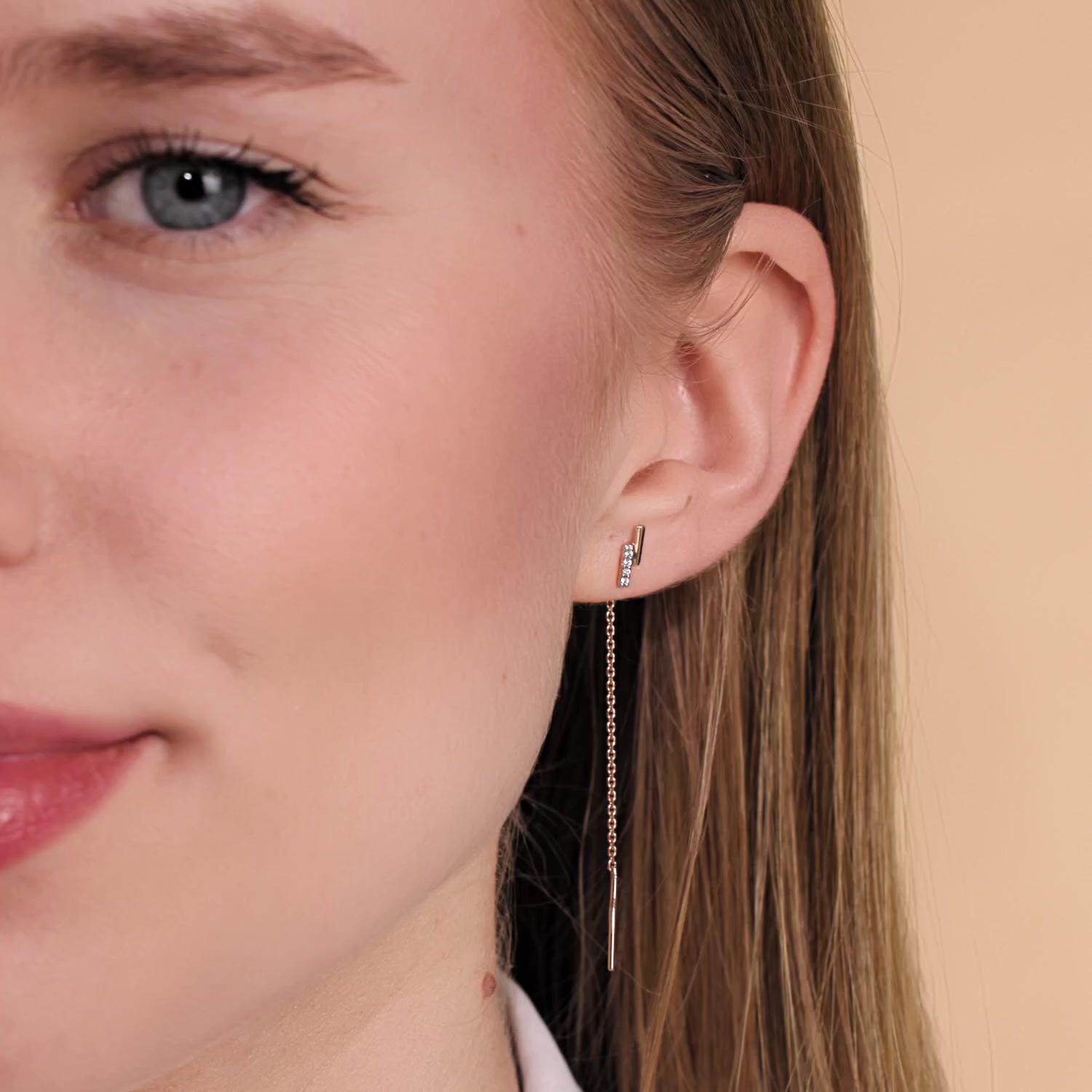 Золотые серьги с фианитами