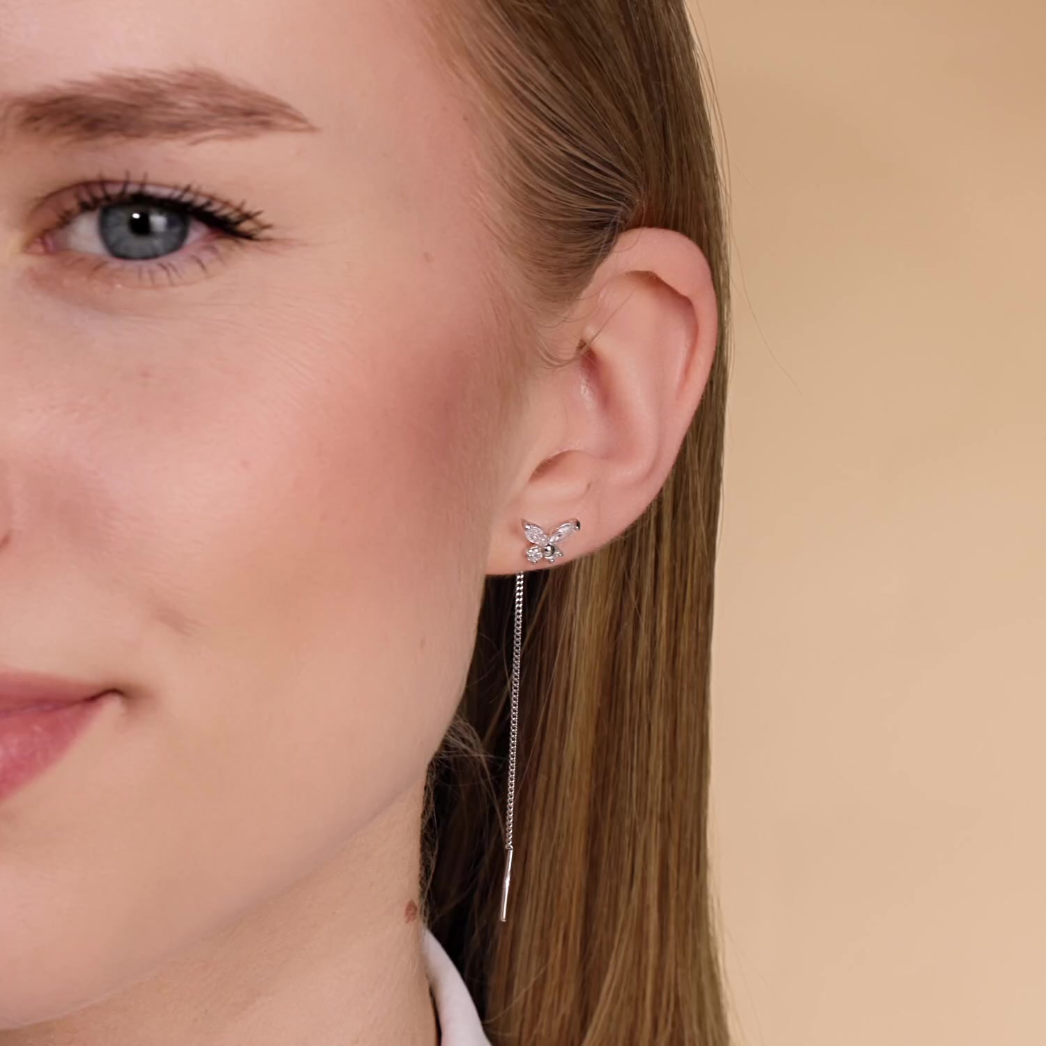 Серебряные серьги с фианитами