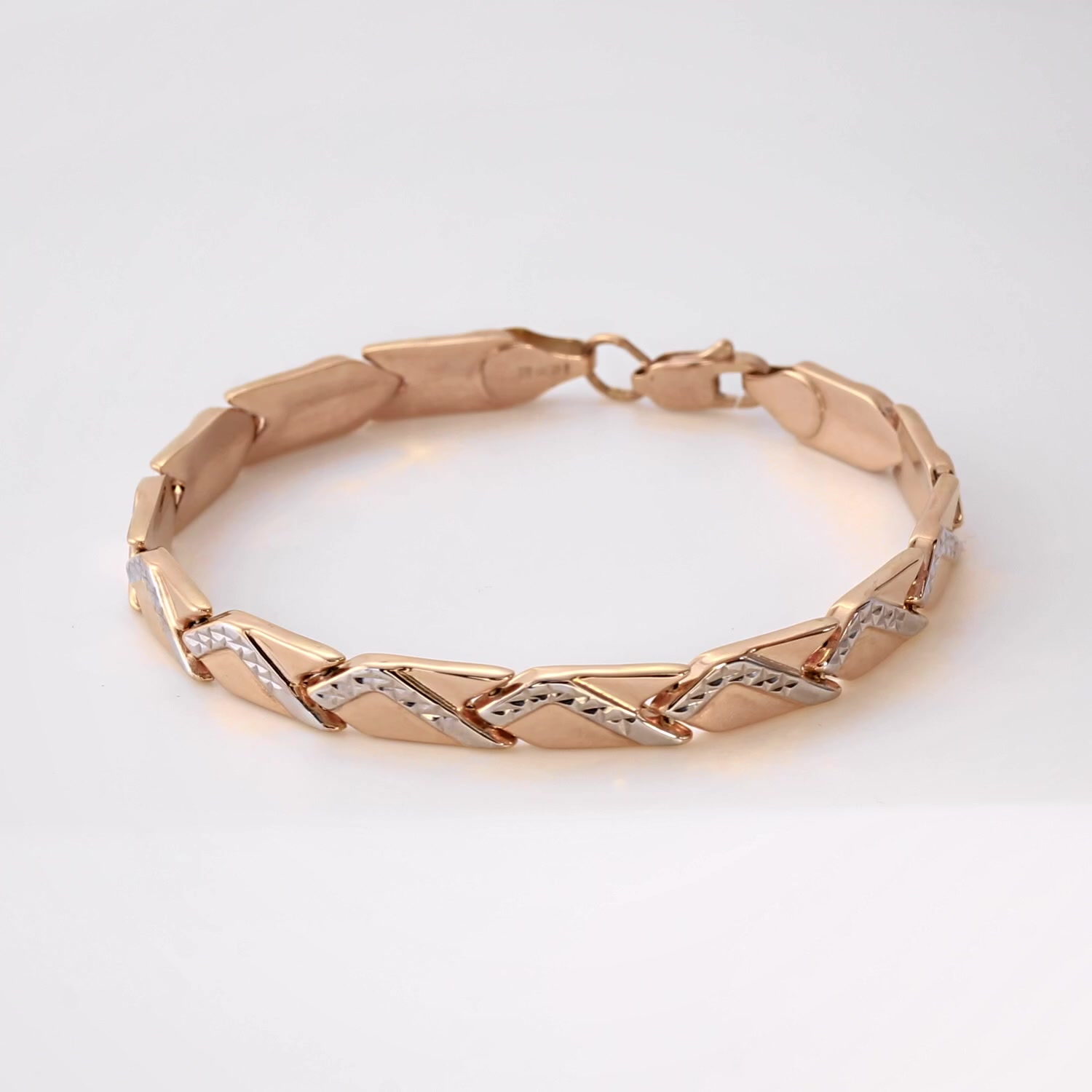 Золотой браслет