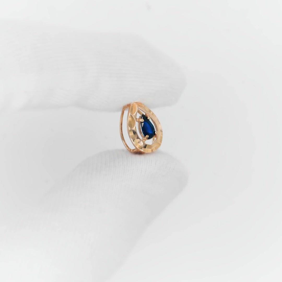 Золотая подвеска с сапфиром