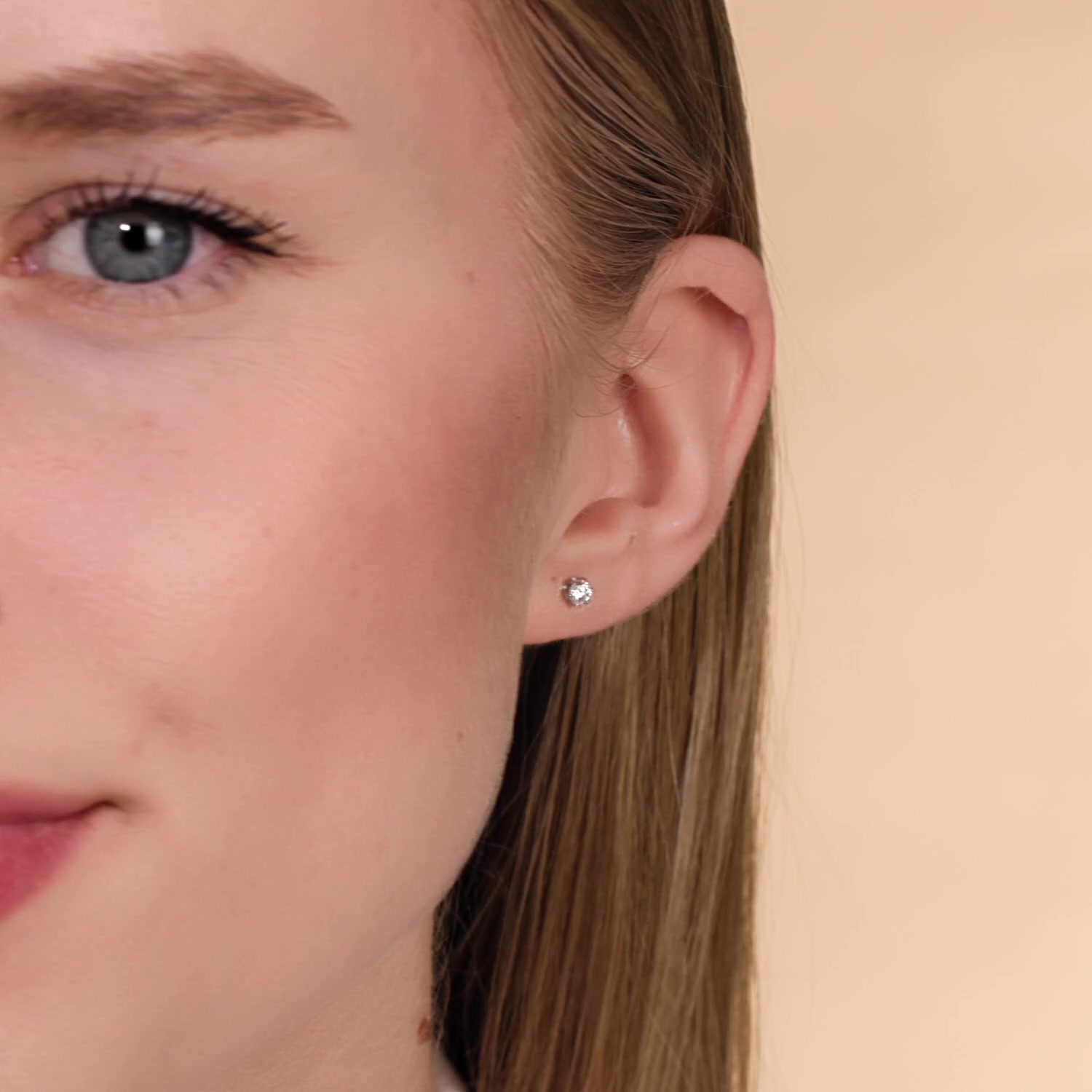 Серебряные серьги с фианитами