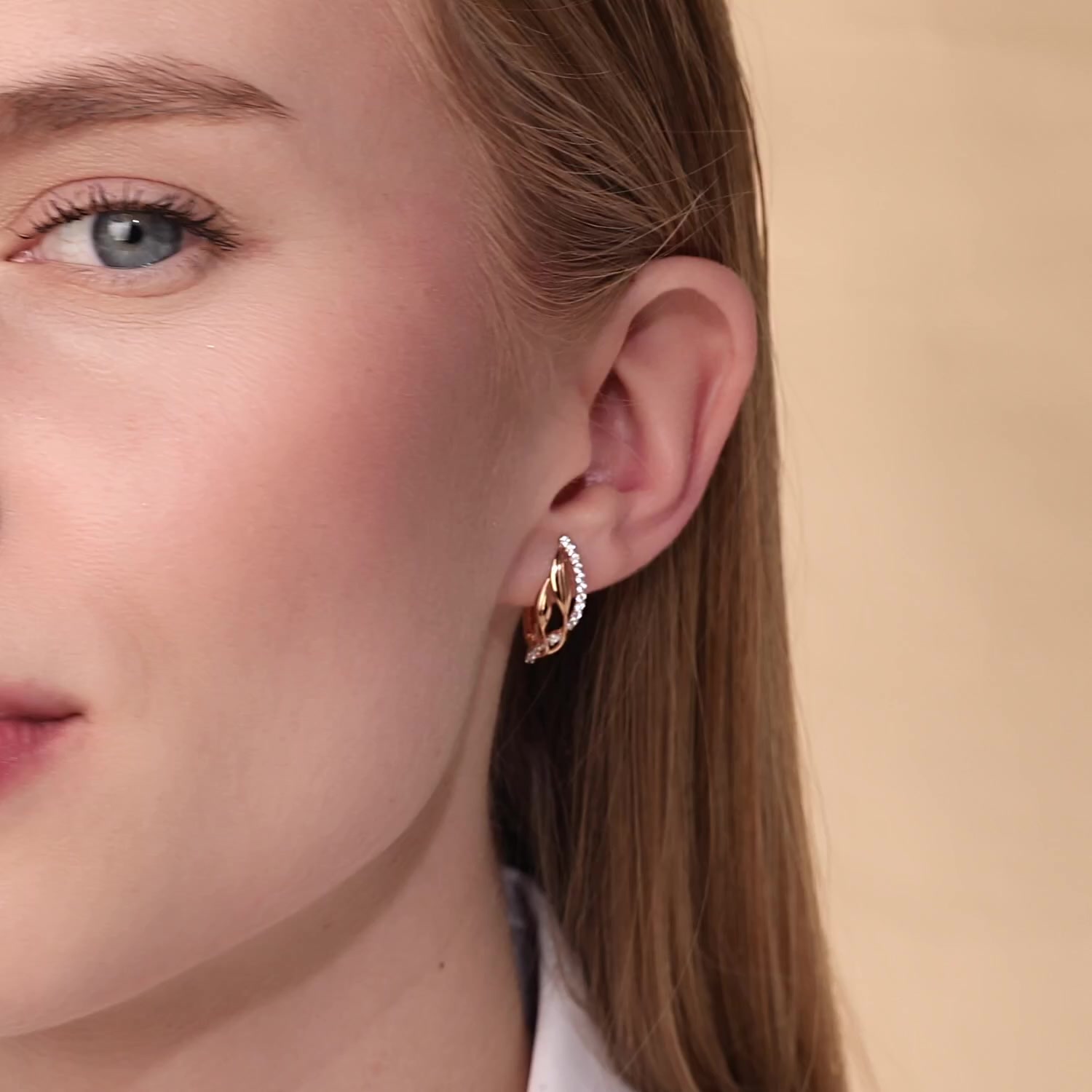 Золотые серьги с фианитами