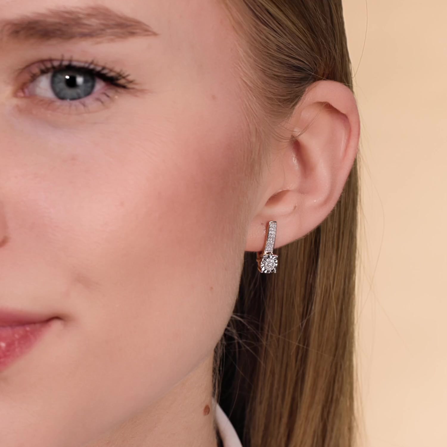 Золотые серьги с бриллиантами