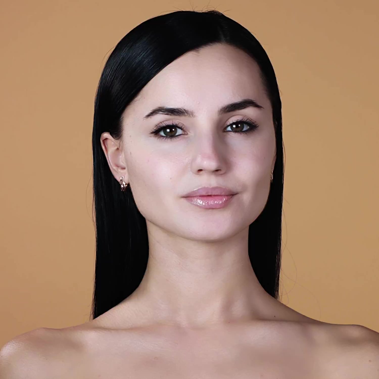 Золотые серьги с фианитами