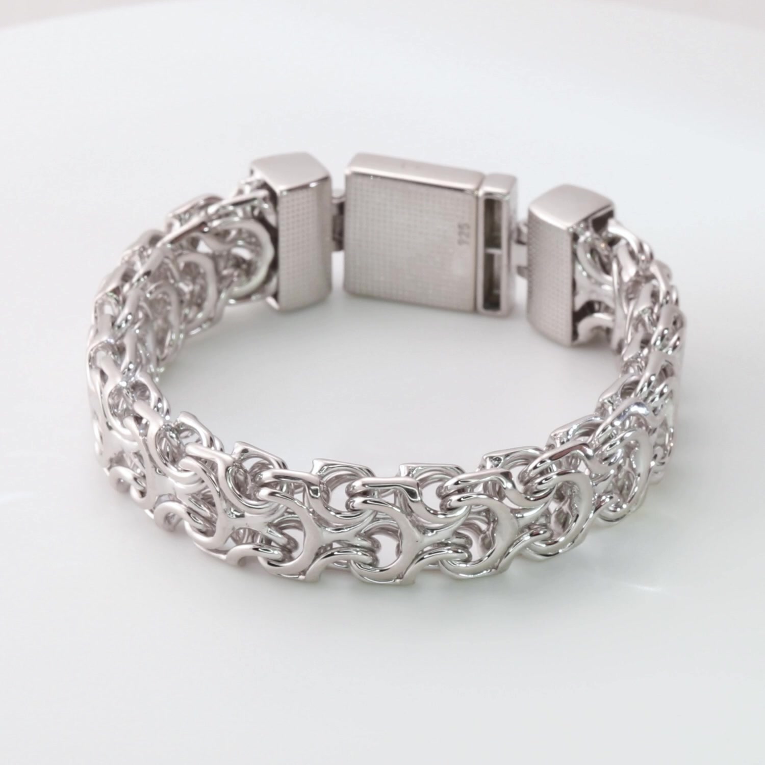 Серебряный браслет ручной работы