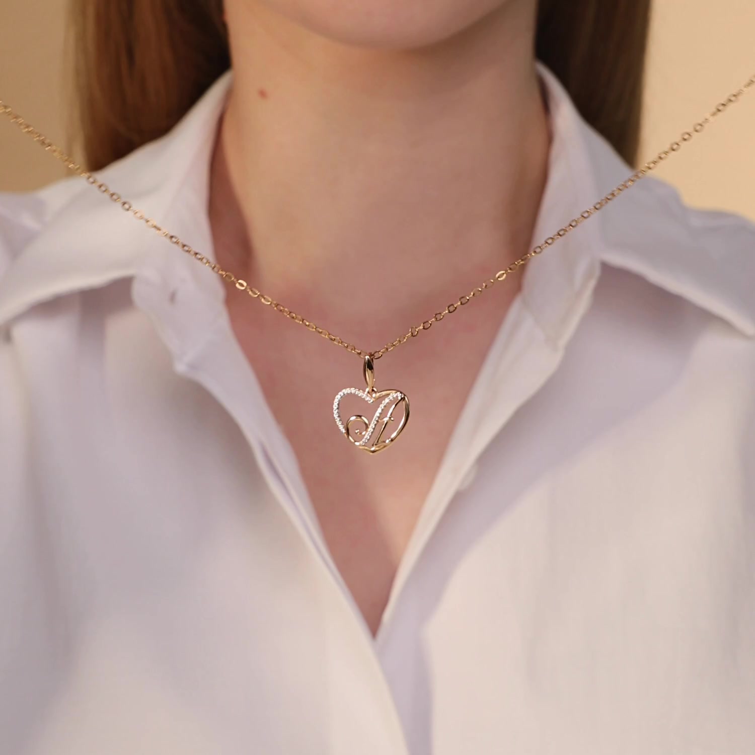 Золотая подвеска с фианитами