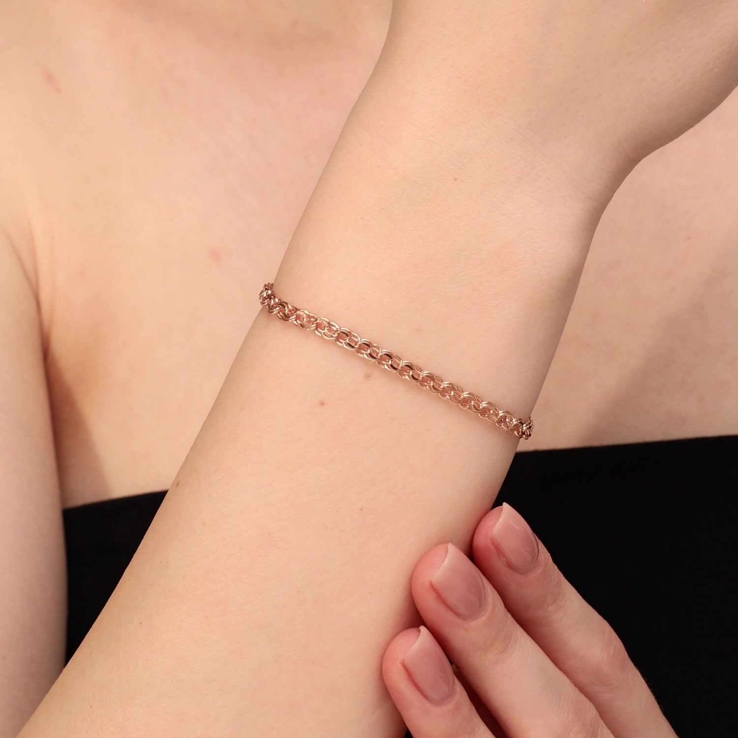 Золотой браслет облегченный