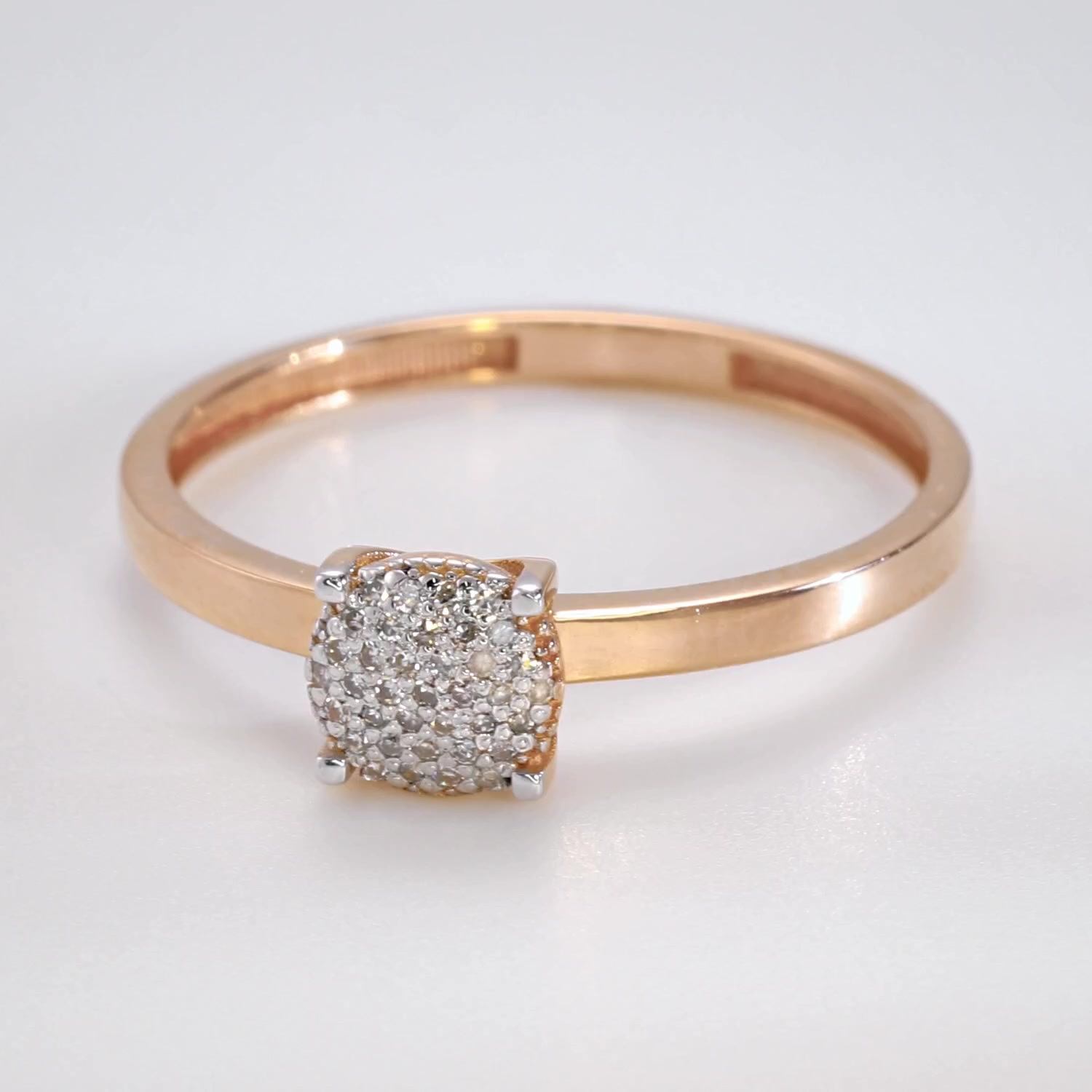 Золотое кольцо с бриллиантами