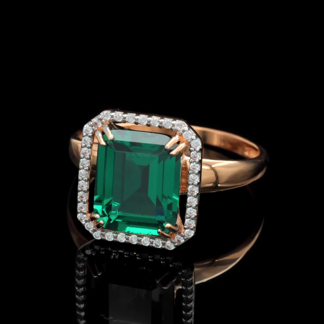 Золотое кольцо с ситаллом и фианитами