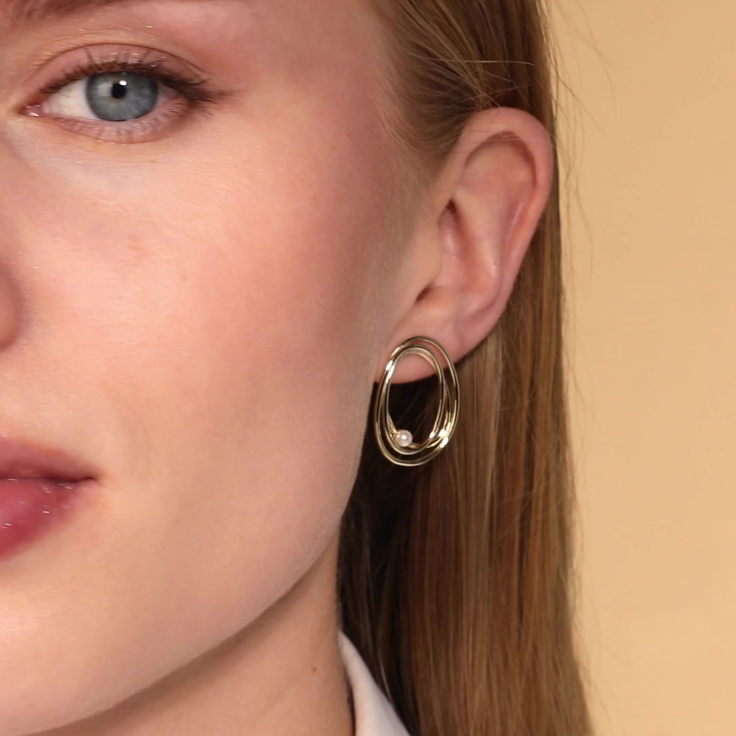 Серебряные серьги с имитацией жемчуга