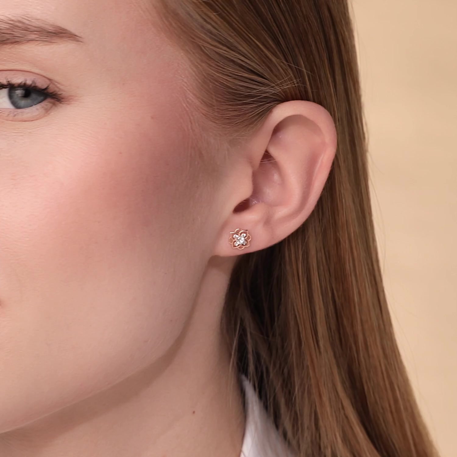 Золотые серьги с фианитами