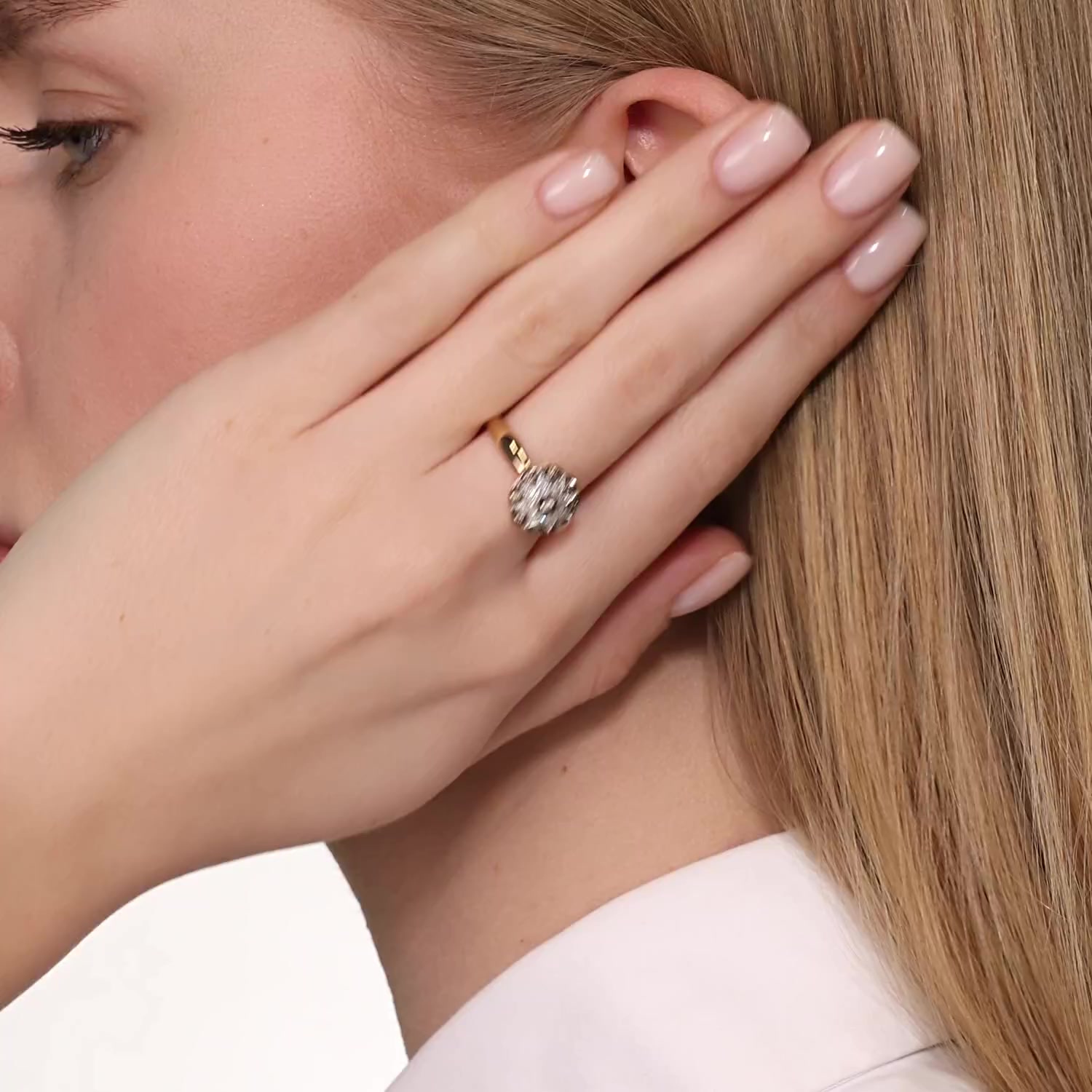 Золотое кольцо с бриллиантами