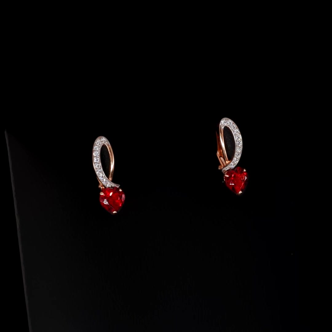 Золотые серьги с гранатом и фианитами