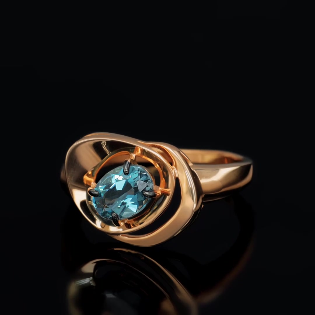 Золотое кольцо с топазом London