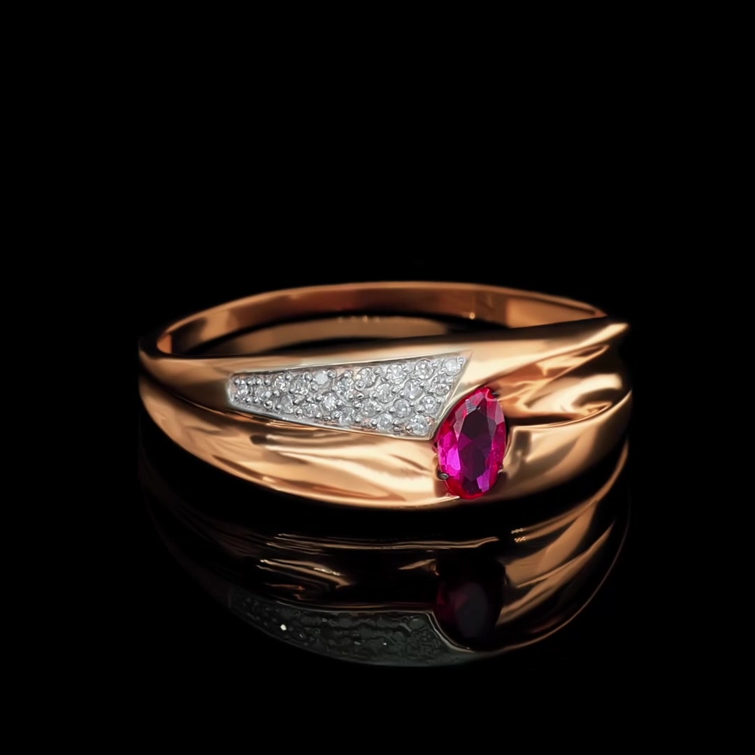 Золотое кольцо с рубином выращенным и бриллиантами