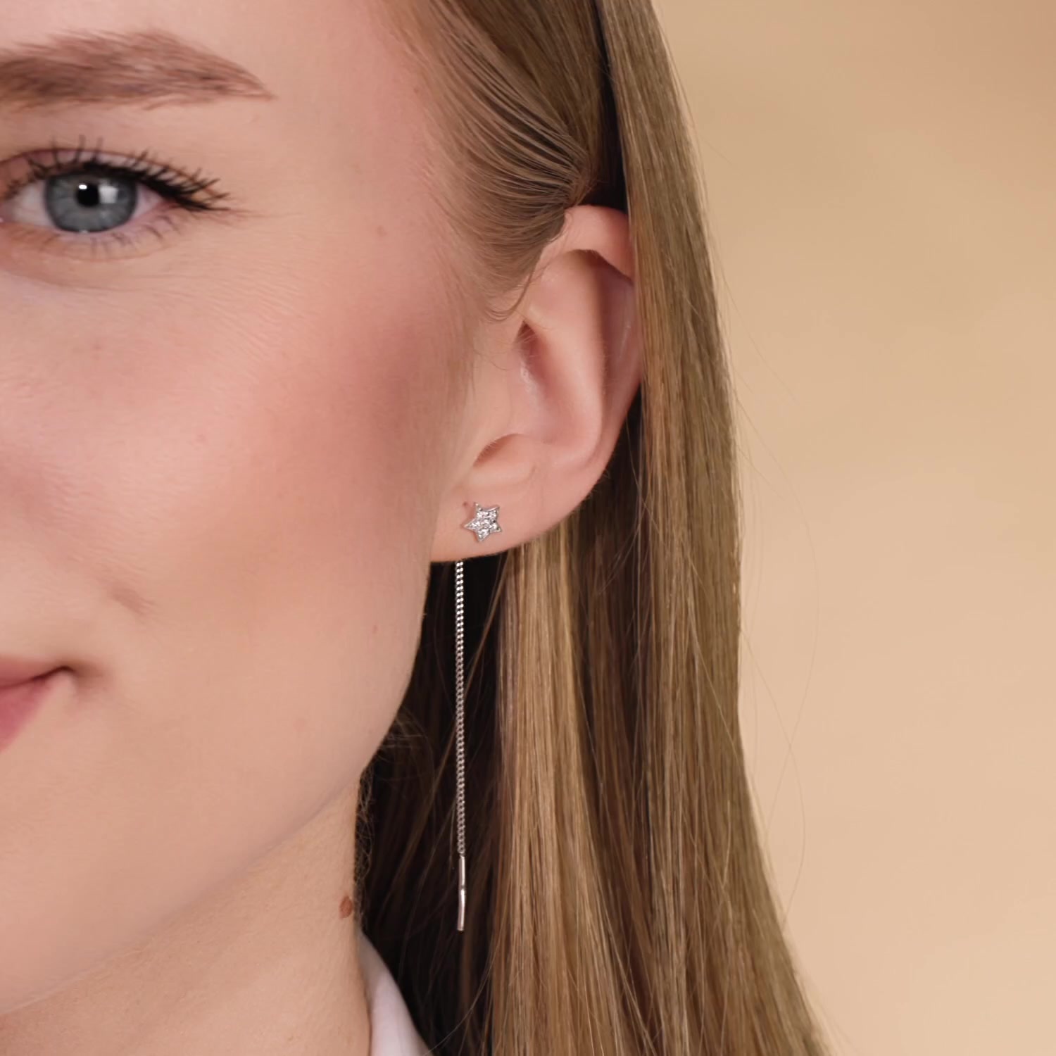 Серебряные серьги с фианитами