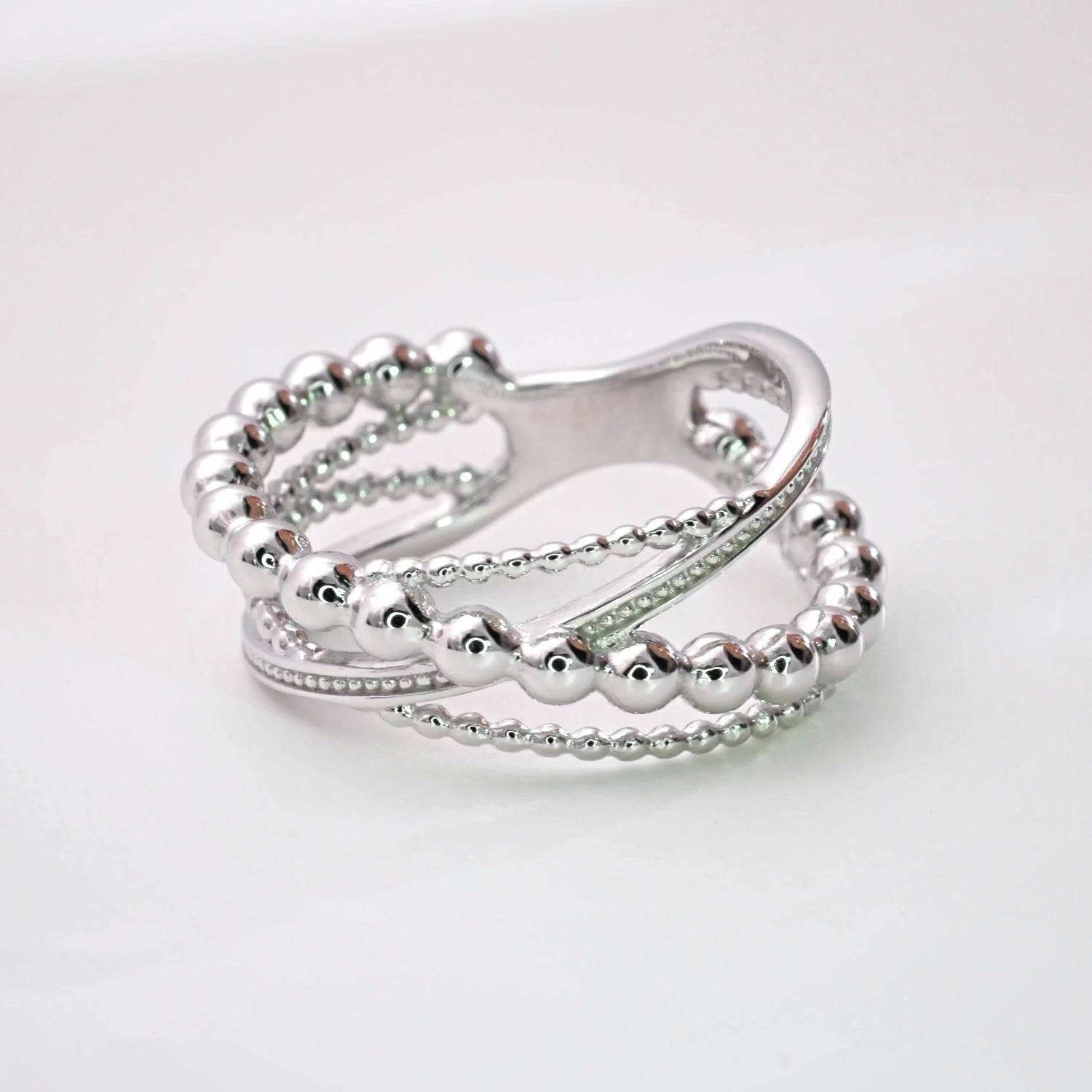 Серебряное кольцо