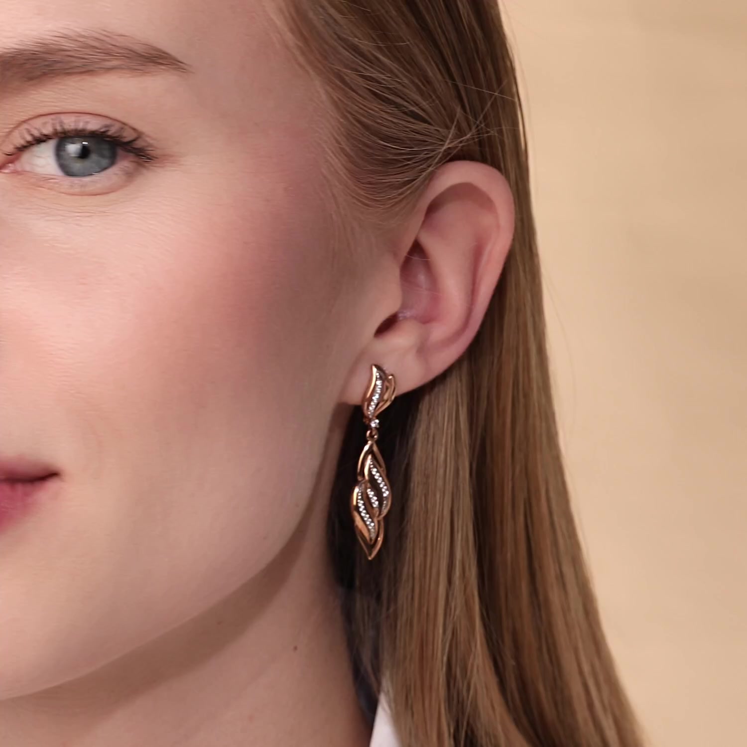 Золотые серьги с фианитами