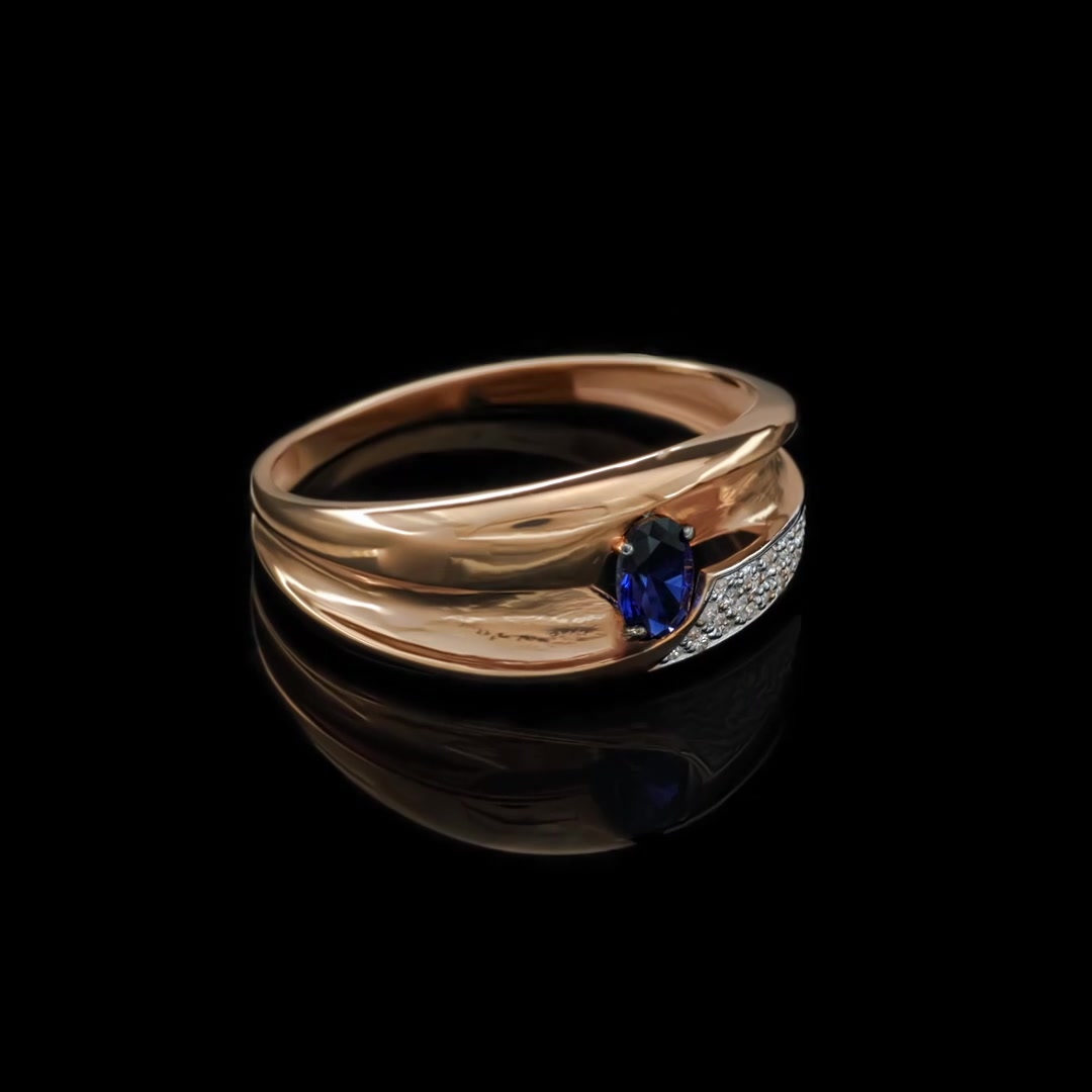 Золотое кольцо с сапфиром выращенным и бриллиантами