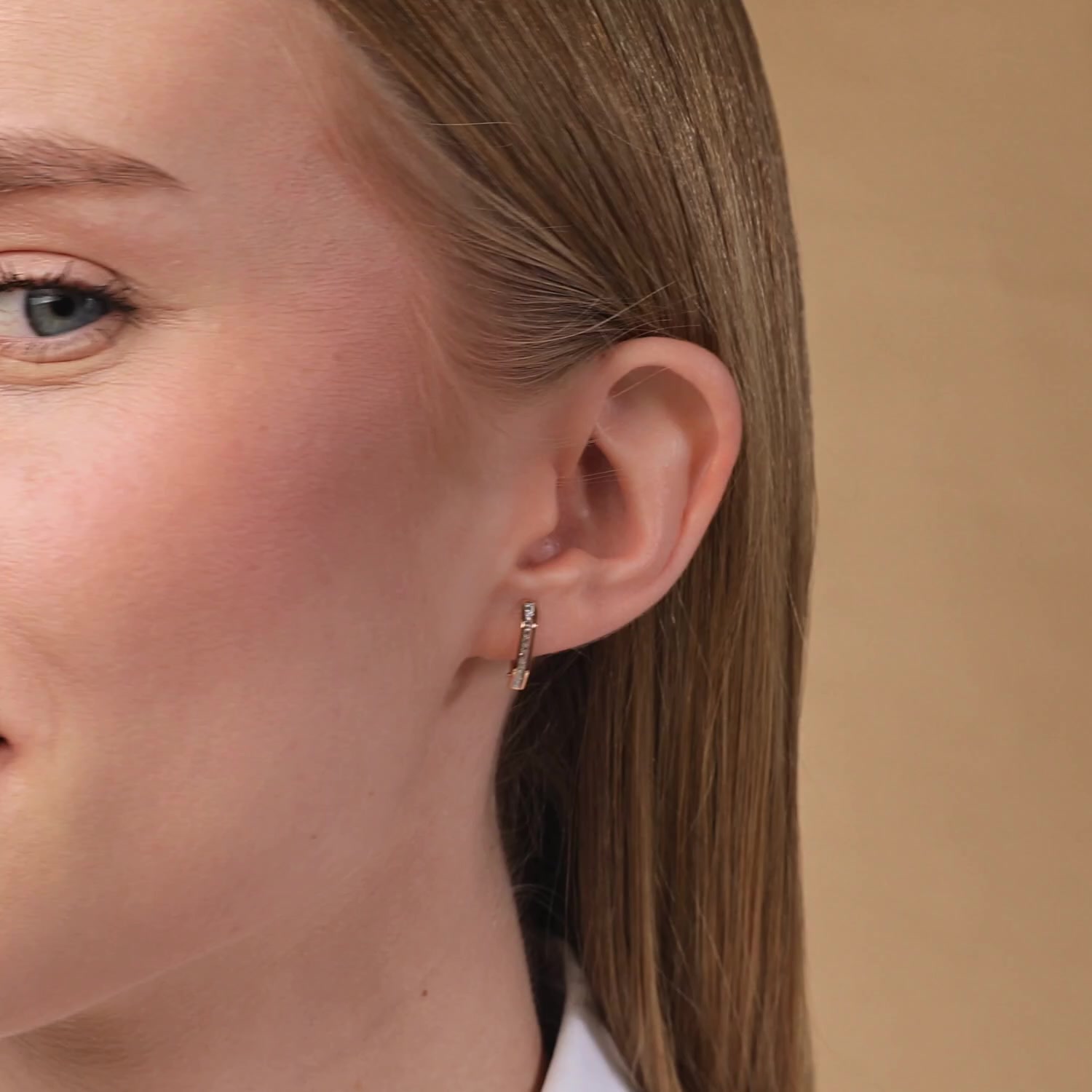 Золотые серьги с бриллиантами