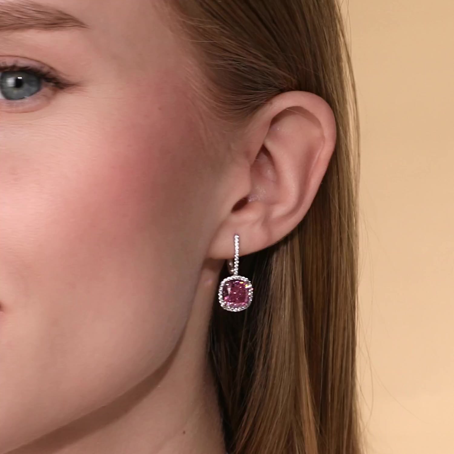 Серебряные серьги с фианитами