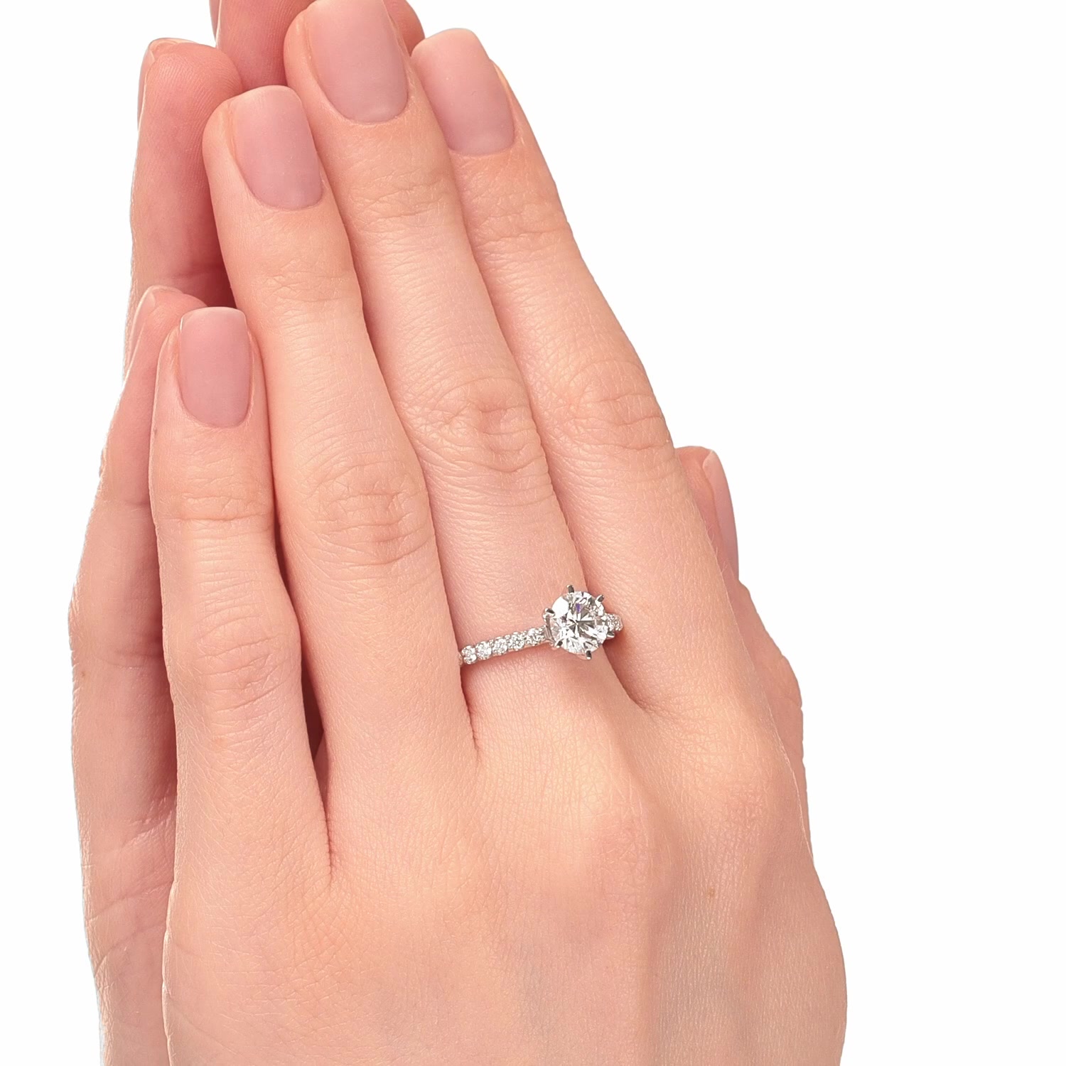 Золотое кольцо с бриллиантами