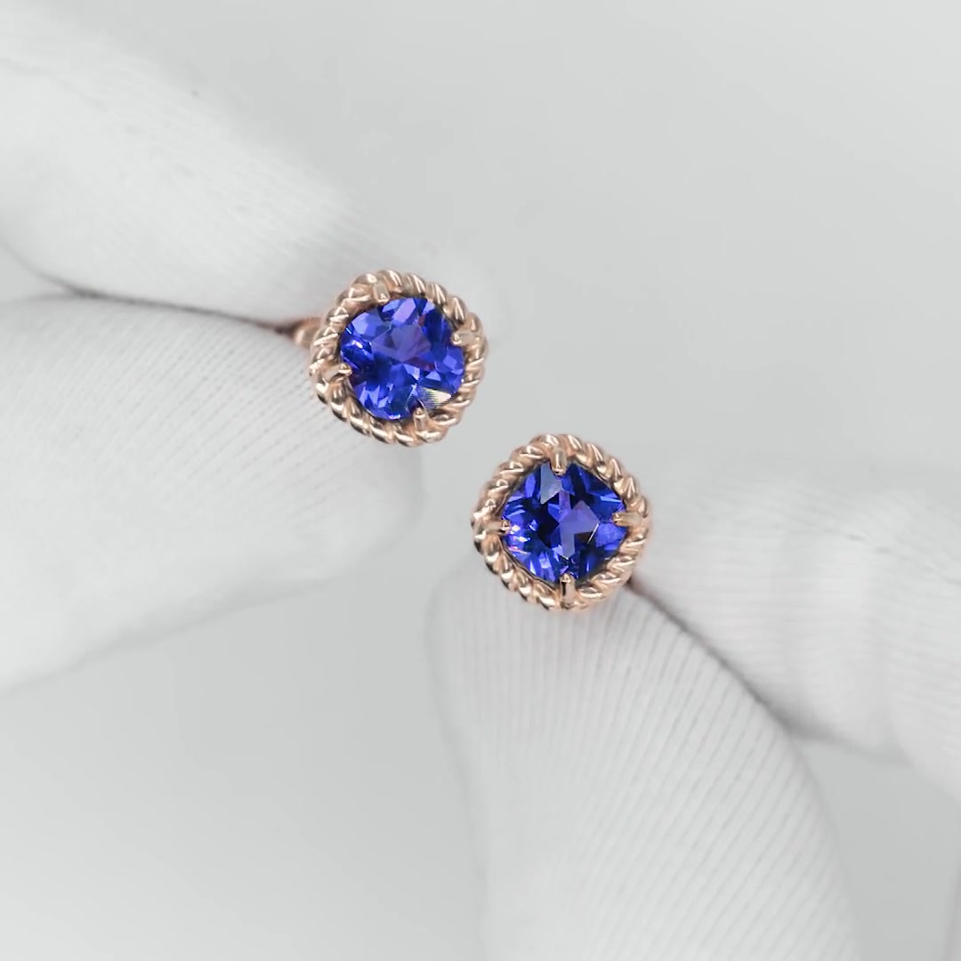 Золотые серьги с ситаллами