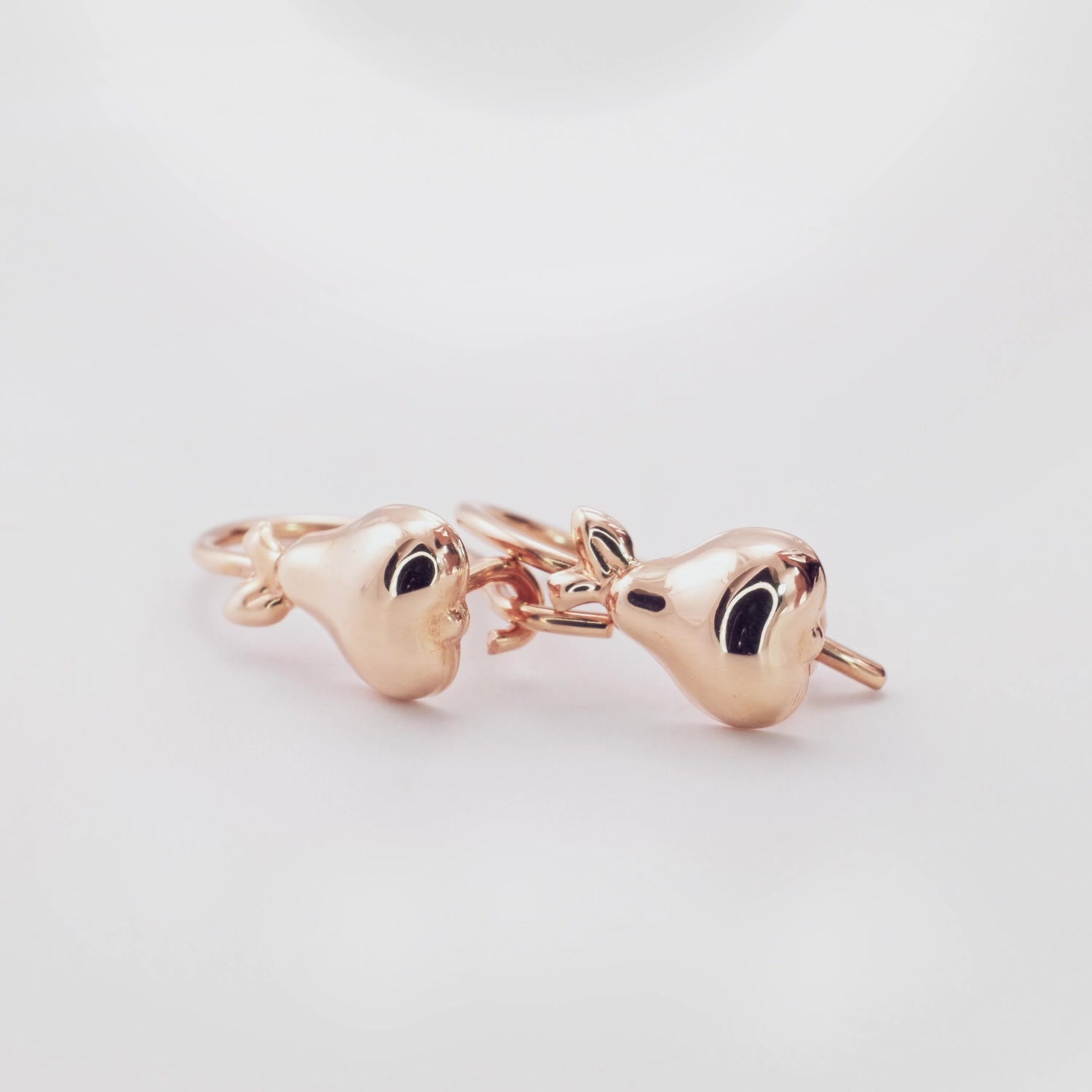 Золотые серьги