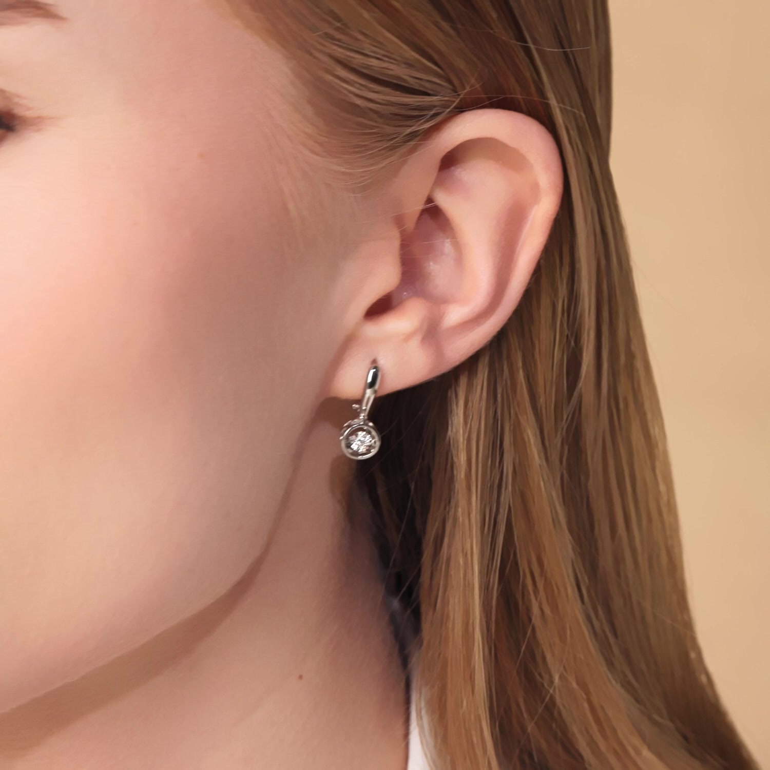 Золотые серьги с фианитами