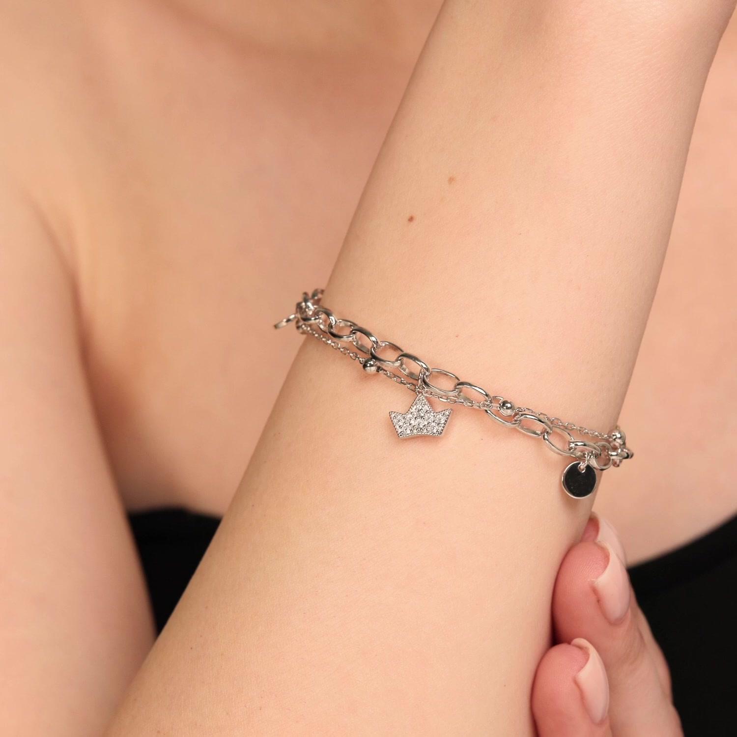 Серебряный браслет с фианитами