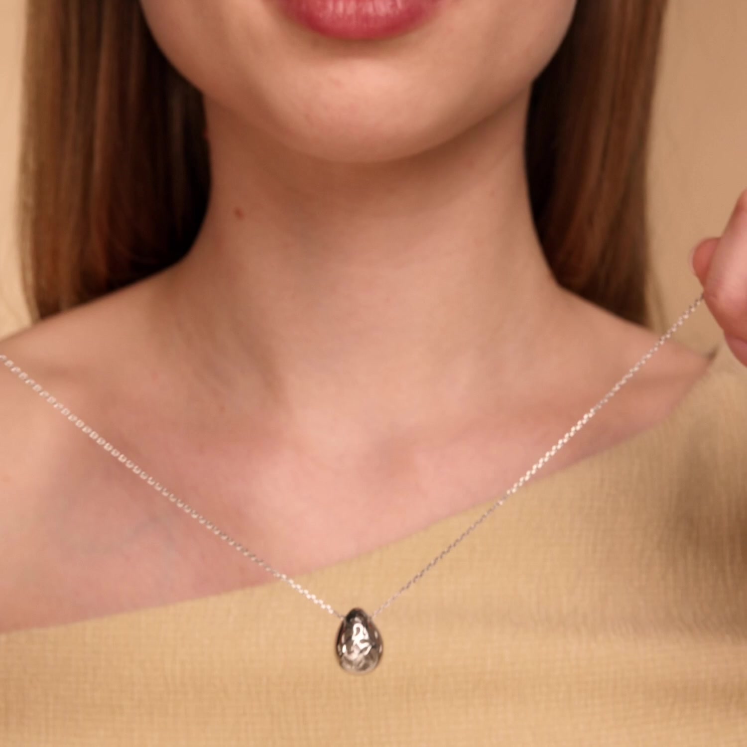 Серебряное колье