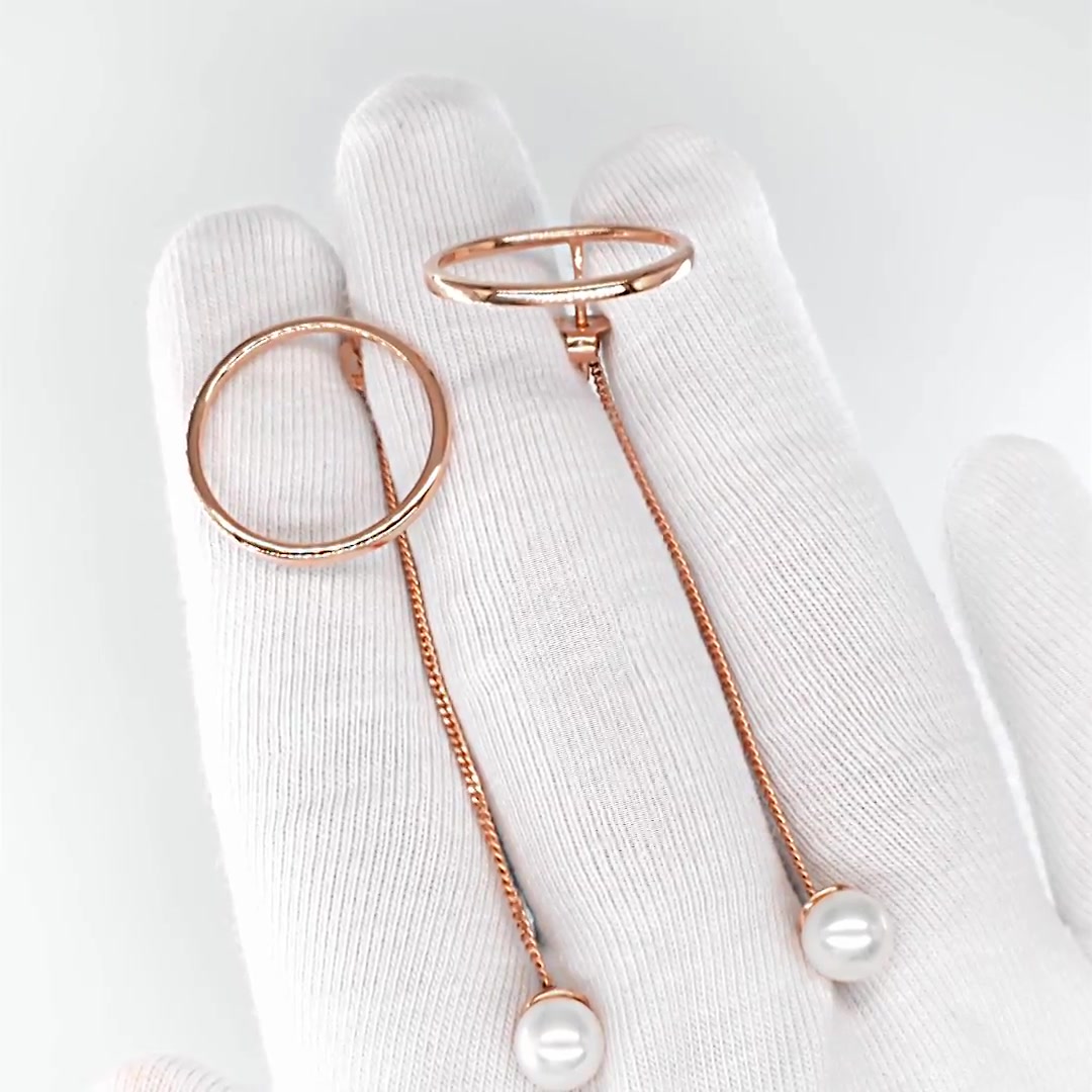 Золотые серьги с жемчугом