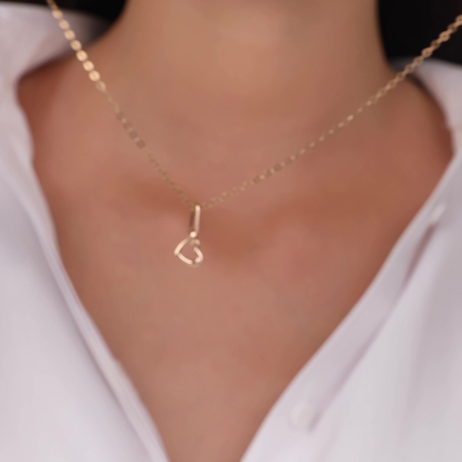 Золотая подвеска