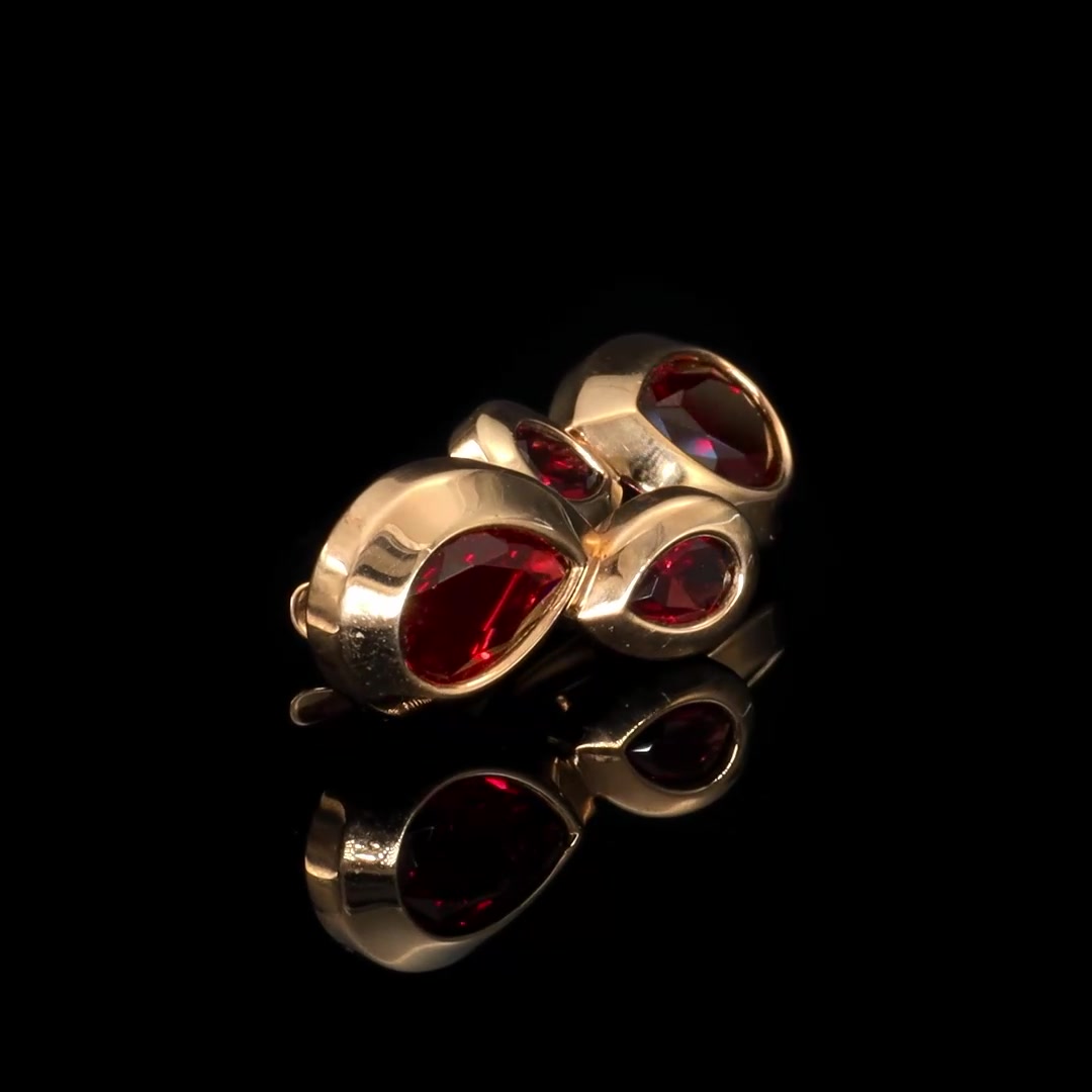 Золотые серьги с ситаллами