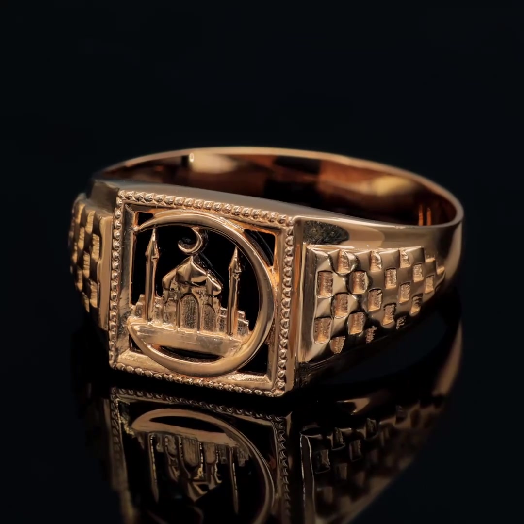 Золотая печатка с агатом