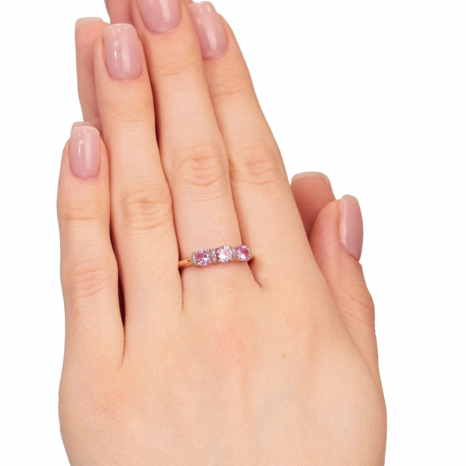 Золотое кольцо с сапфирами выращенными и бриллиантами