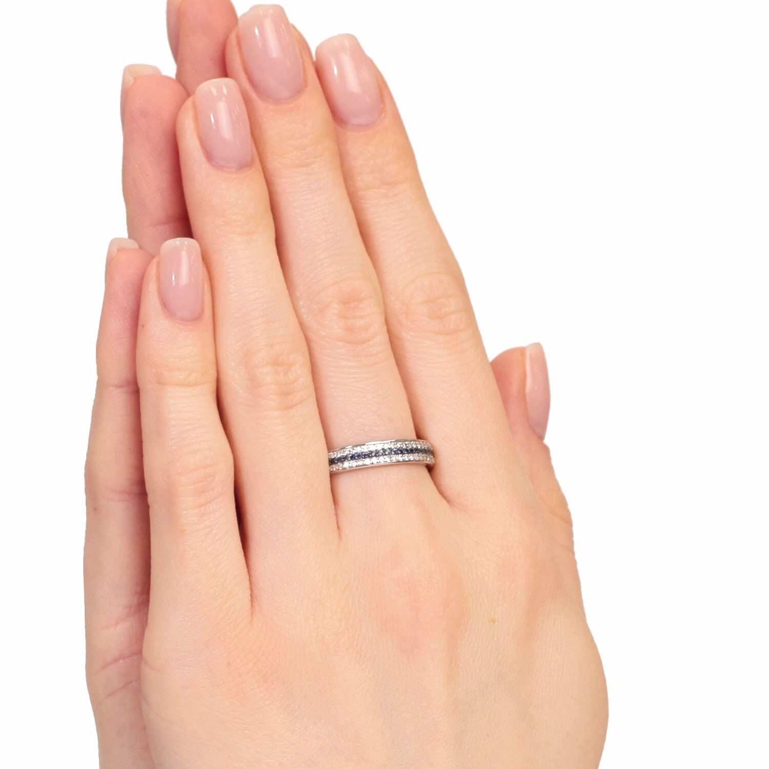 Золотое кольцо с сапфирами и бриллиантами