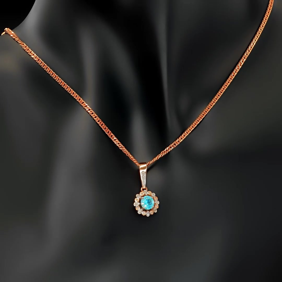 Золотая подвеска с топазом Swiss и бриллиантами