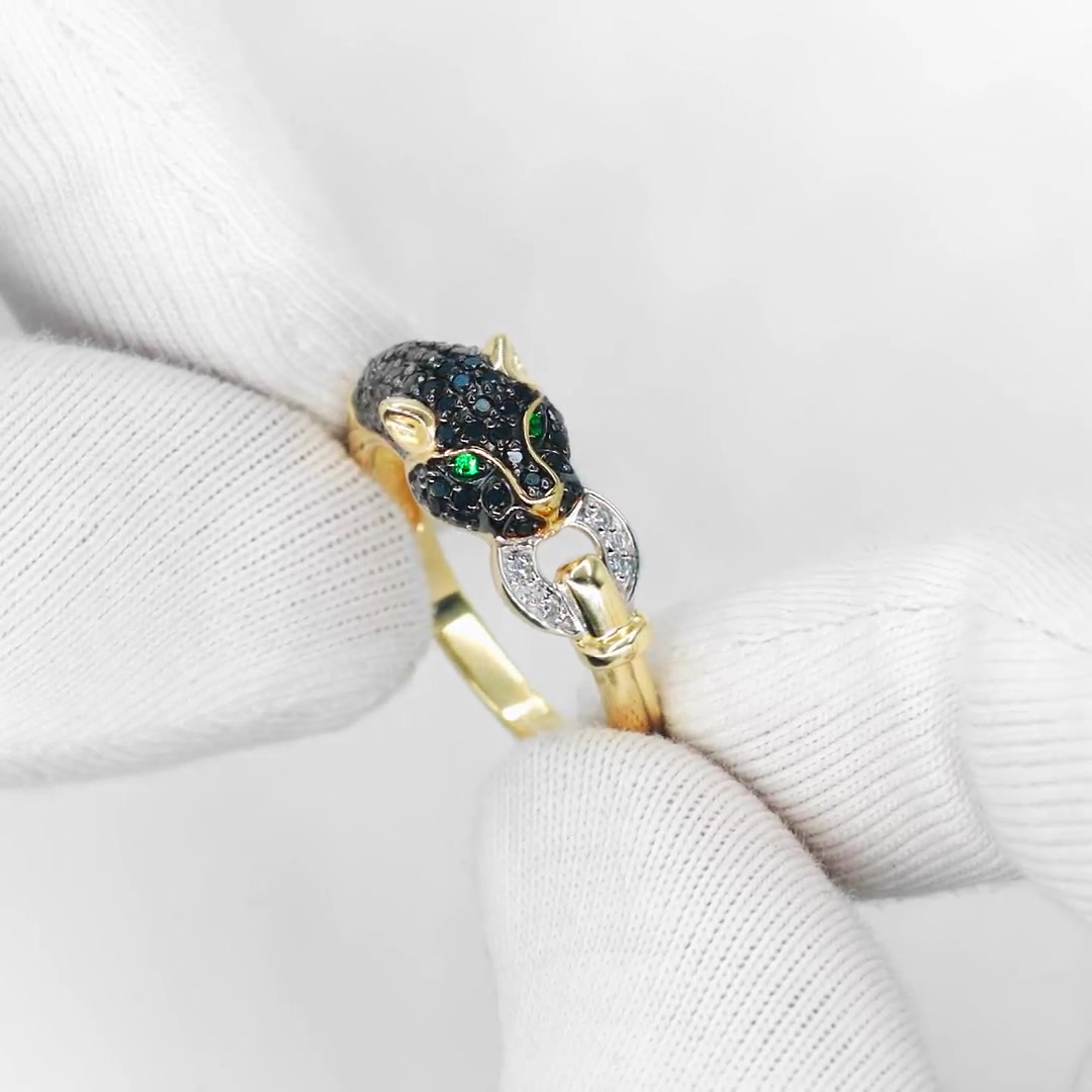 Золотое кольцо с изумрудами и бриллиантами